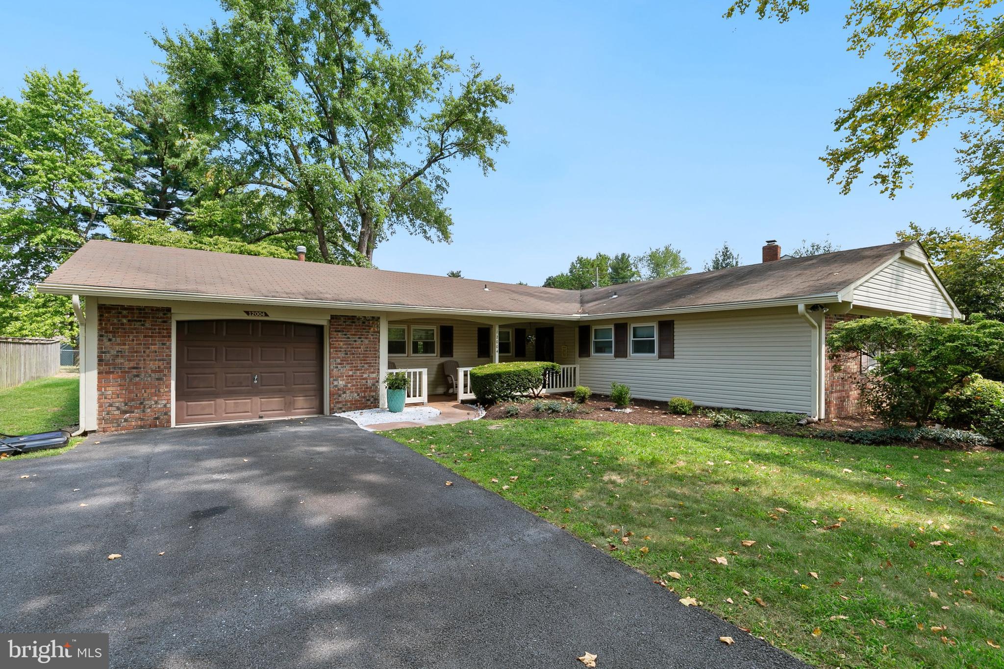 12004 Marvel Ln