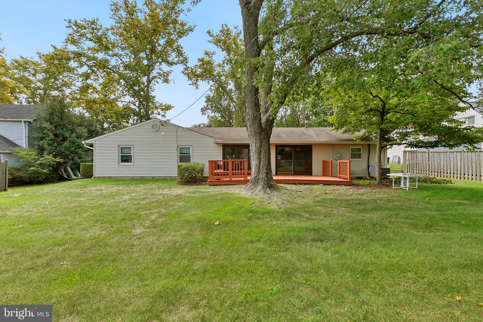12004 Marvel Ln