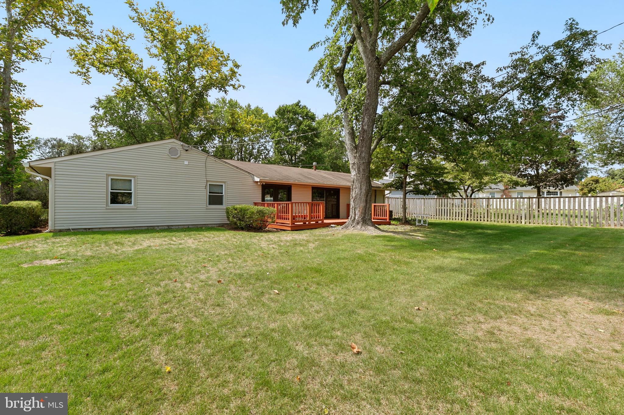 12004 Marvel Ln