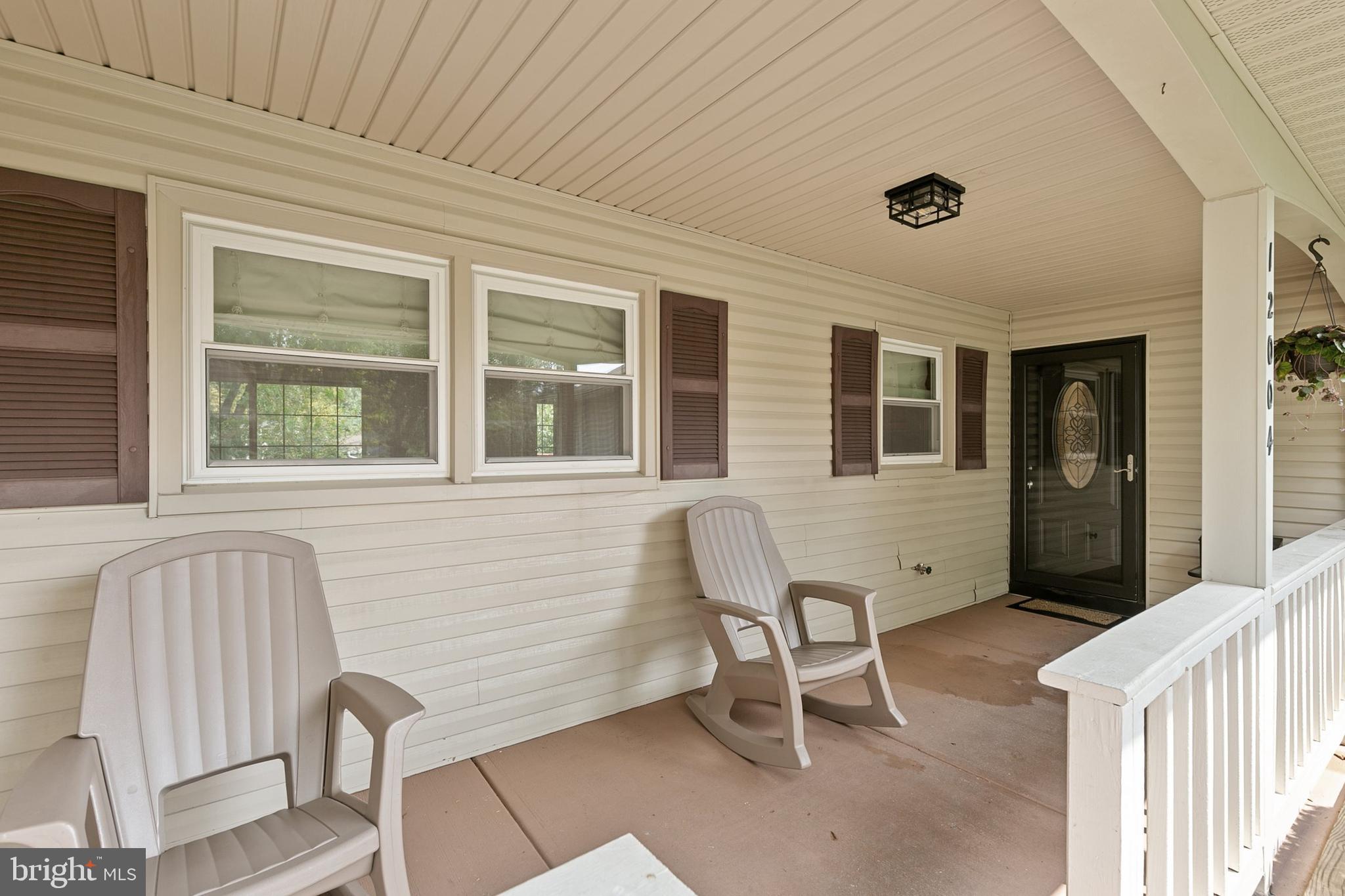 12004 Marvel Ln