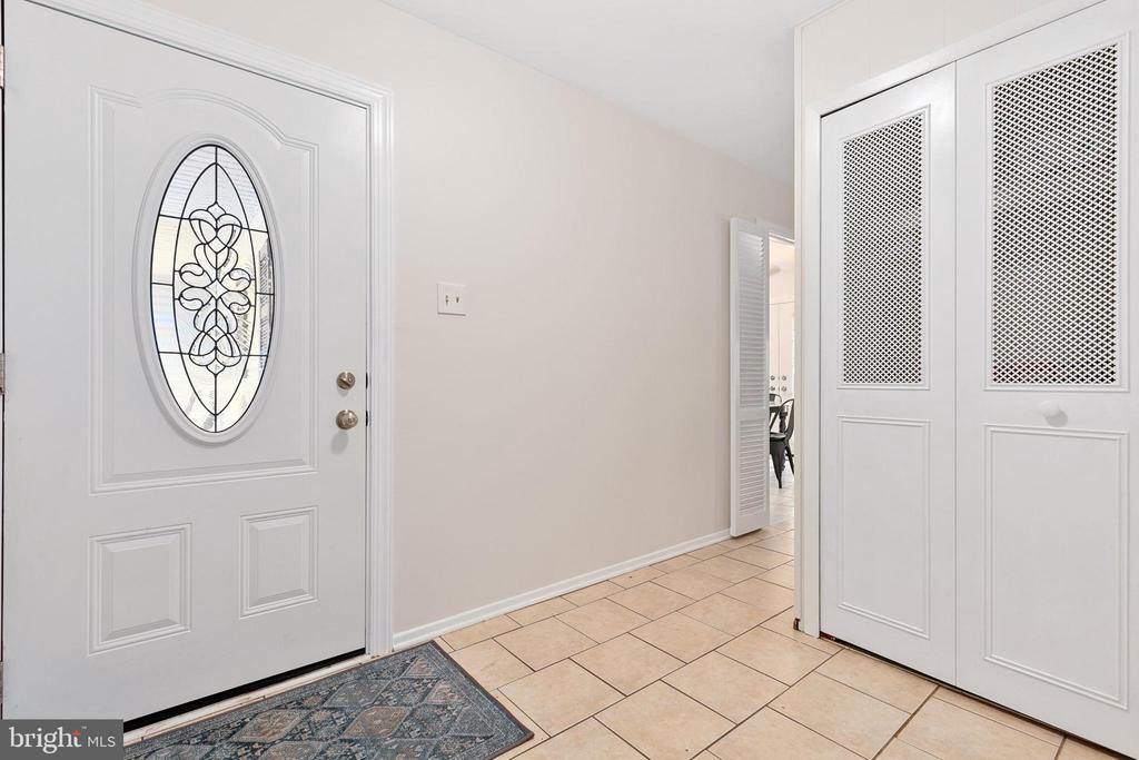 12004 Marvel Ln