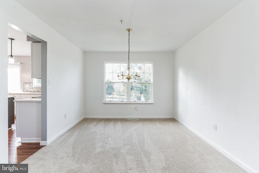 12806 Jervis St