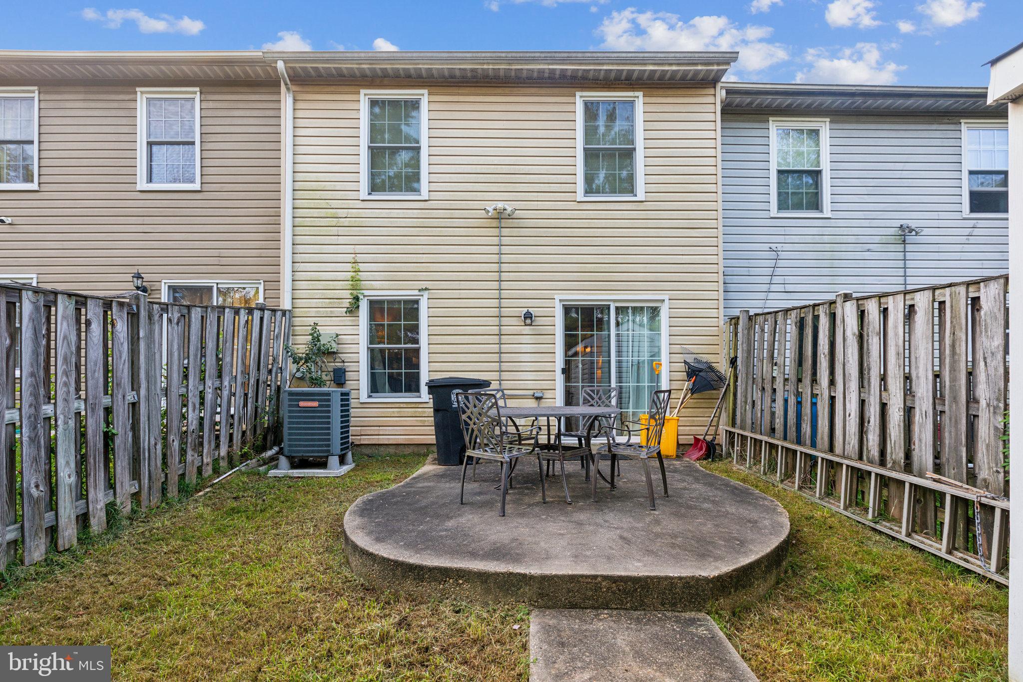 1850 Cedarwood Ct