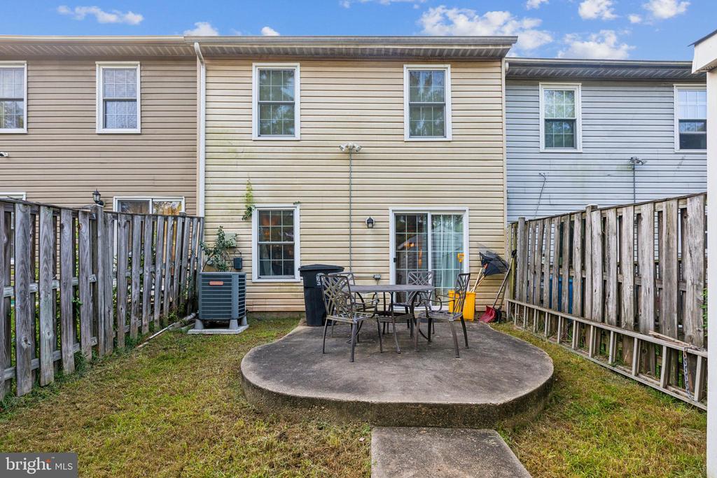 1850 Cedarwood Ct