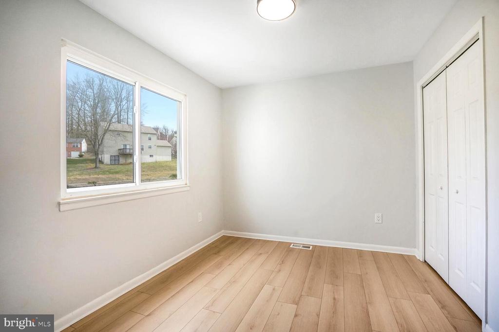 12602 Asbury Dr