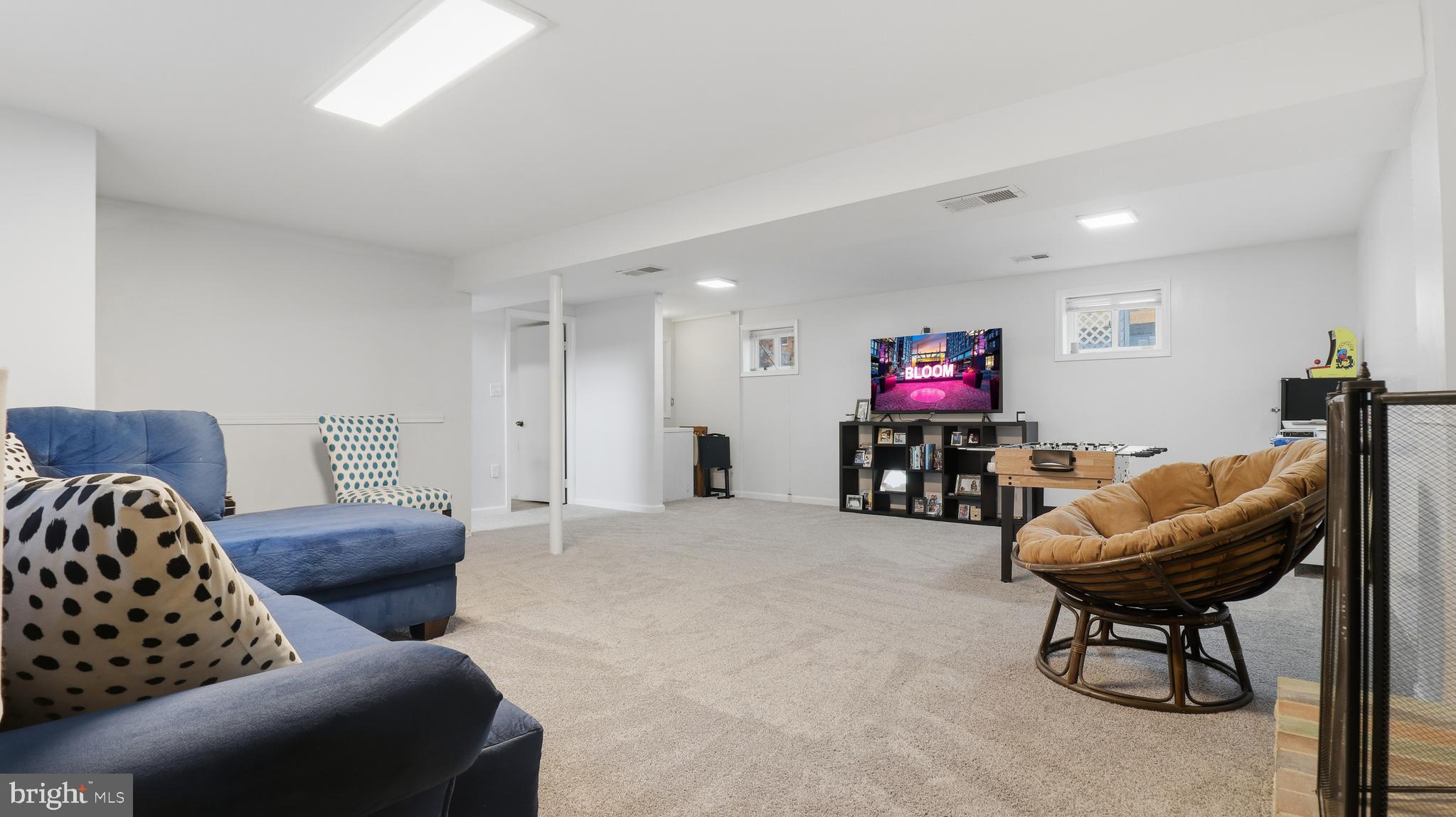 6710 EILERSON STREET