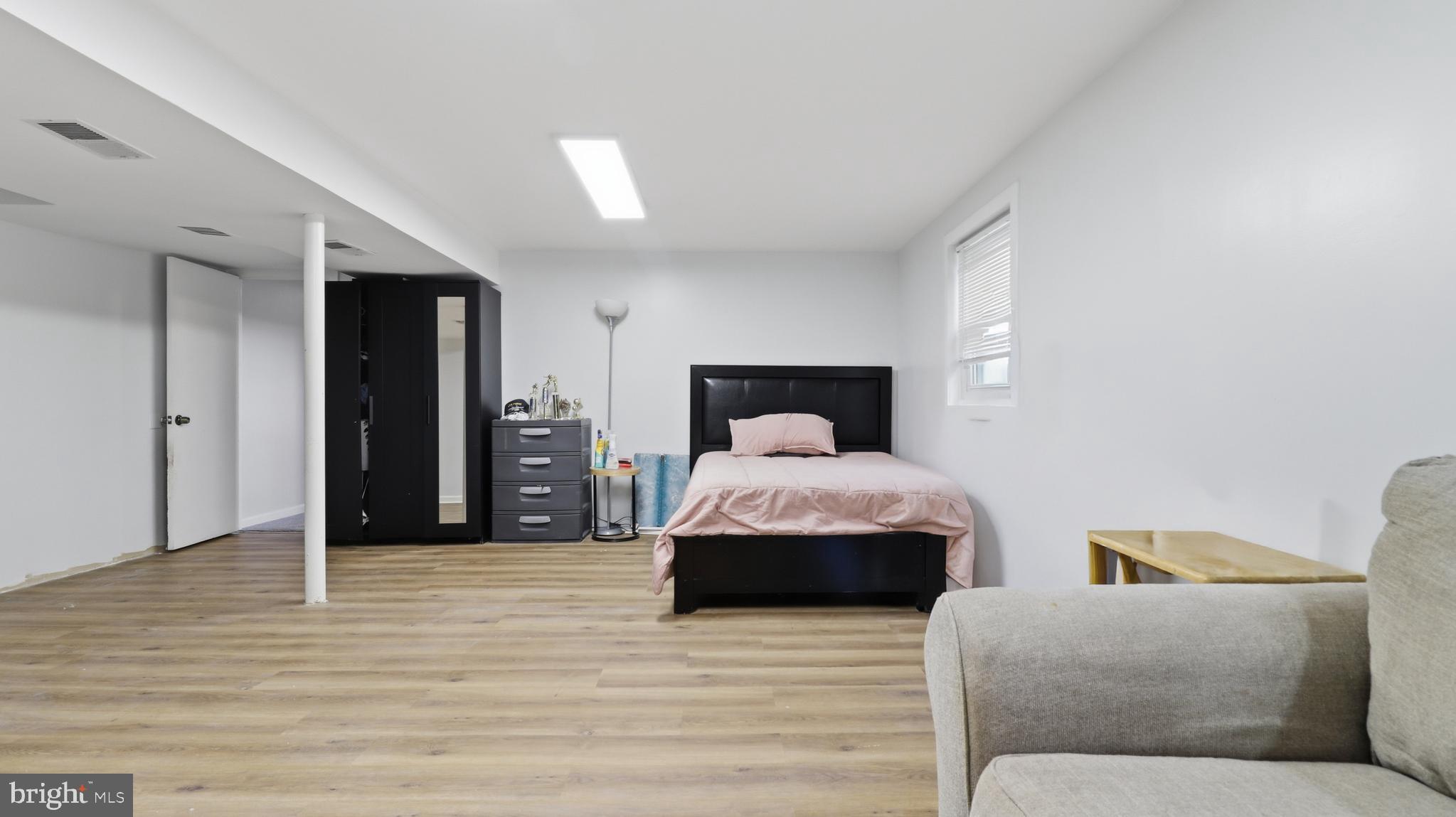 6710 EILERSON STREET