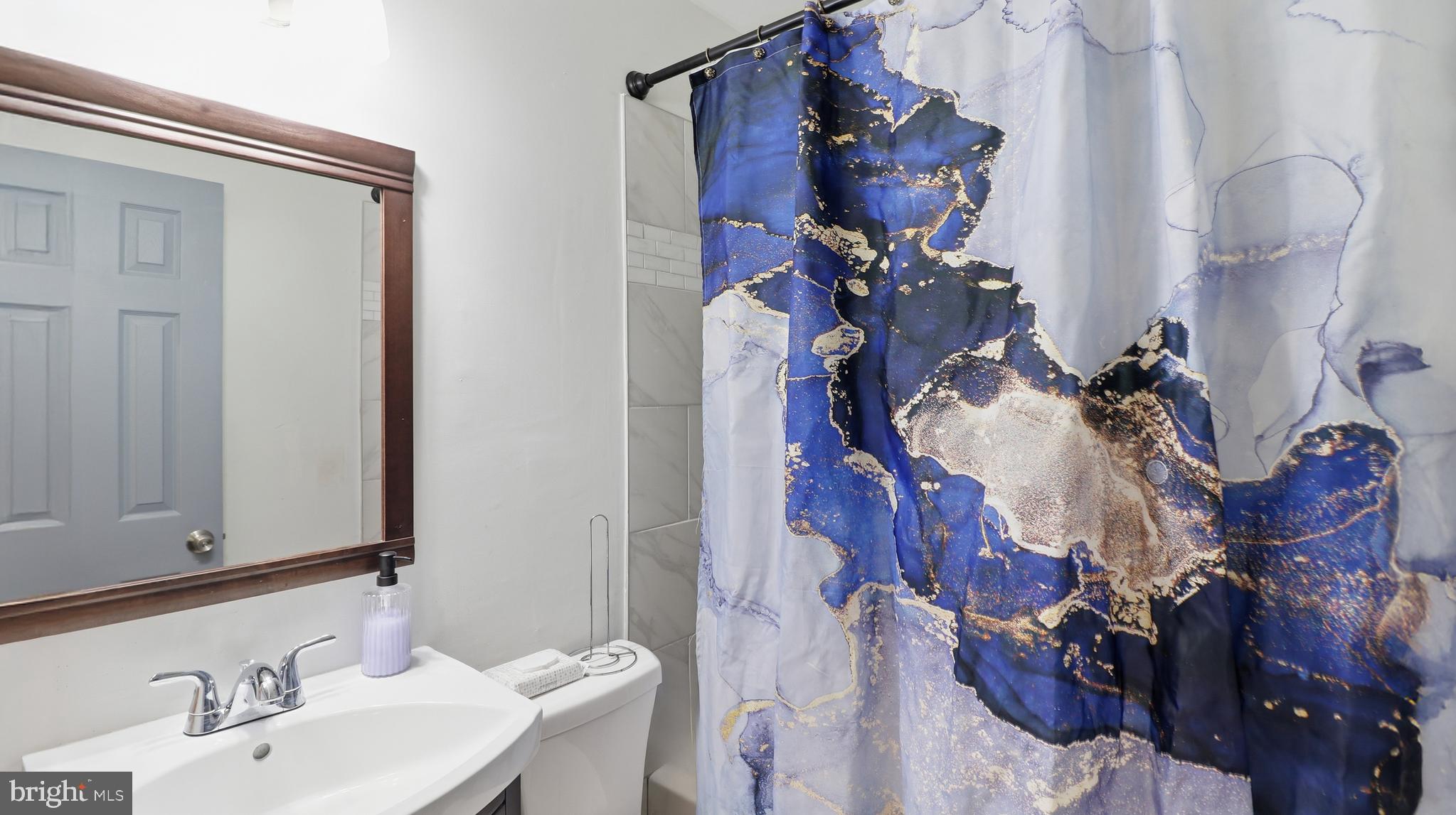 6710 EILERSON STREET