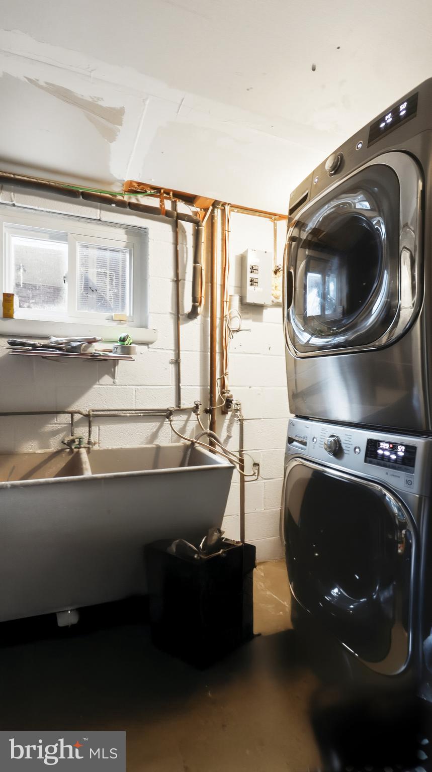 6710 EILERSON STREET