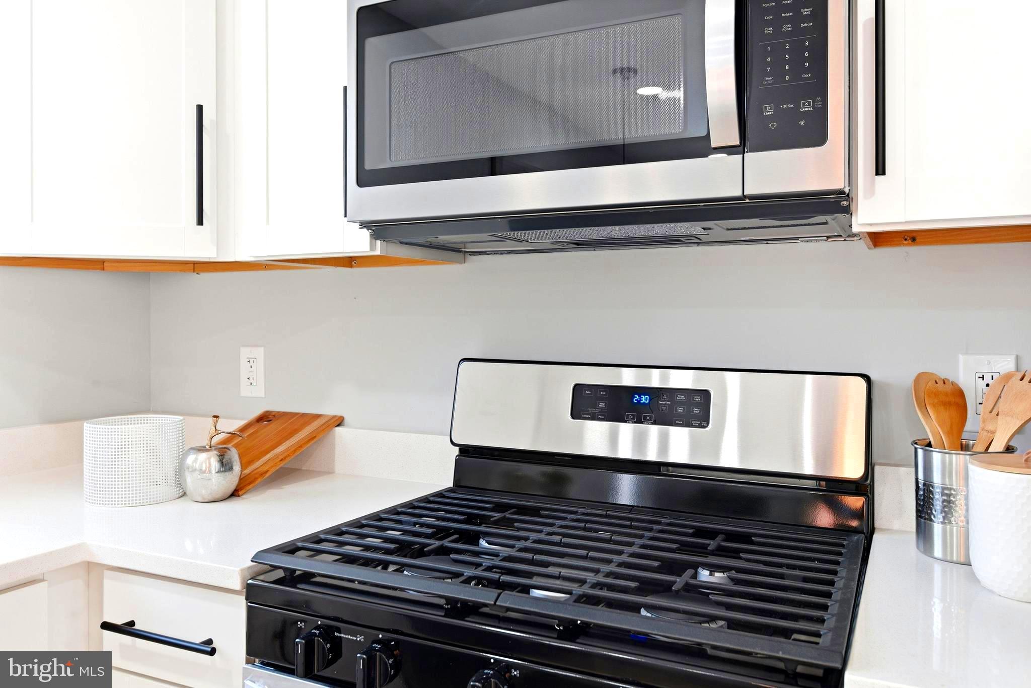 1020 CARRINGTON AVENUE