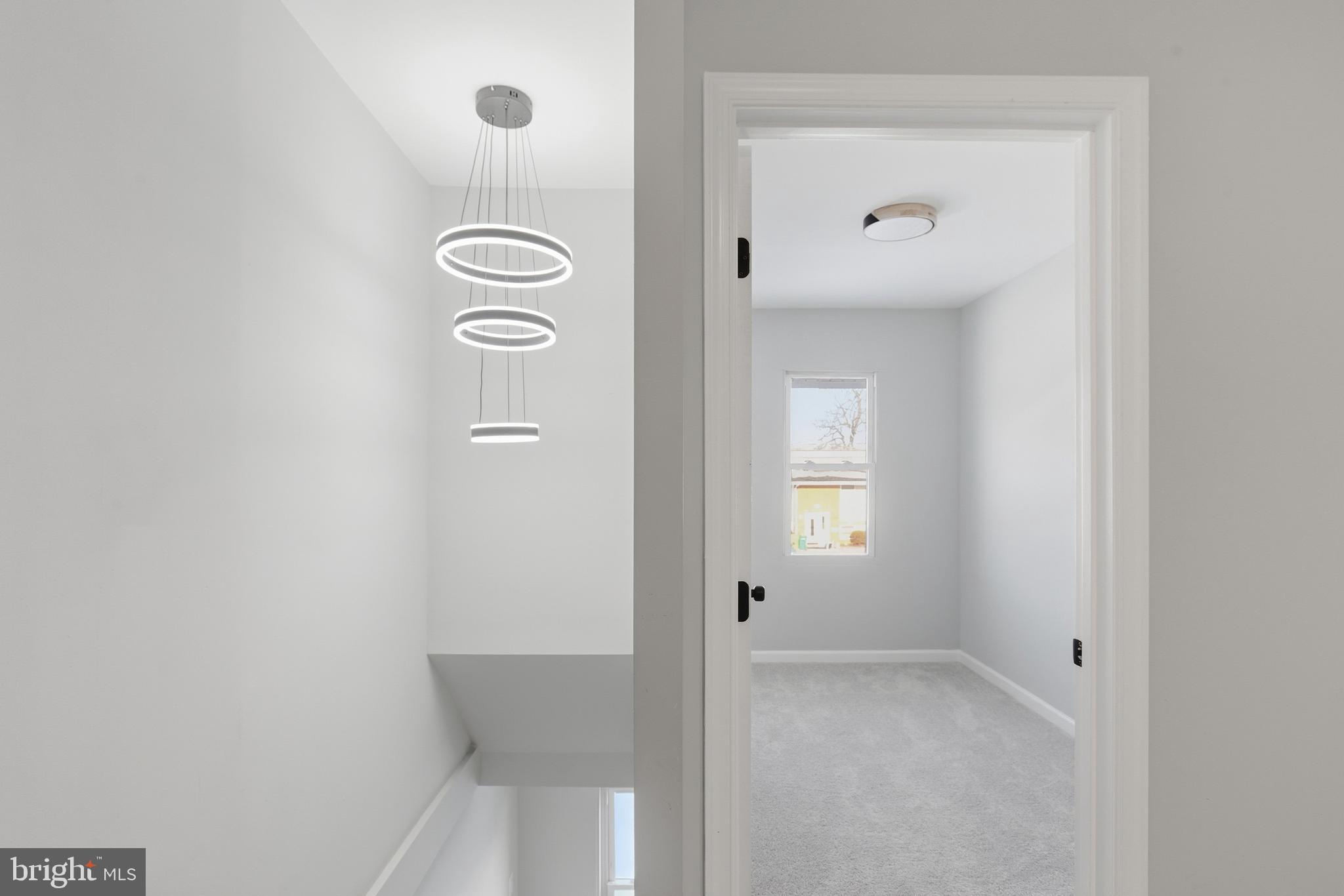 1020 CARRINGTON AVENUE