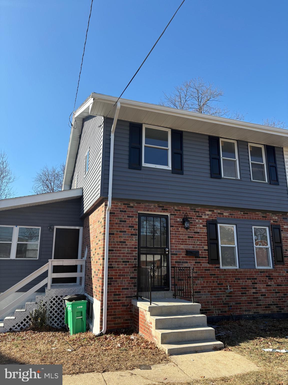 1020 CARRINGTON AVENUE