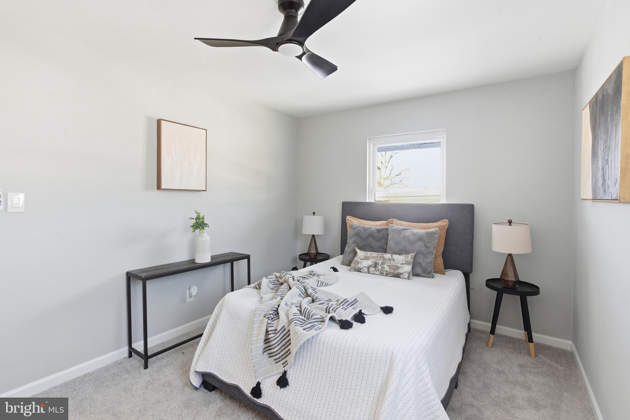 1020 CARRINGTON AVENUE