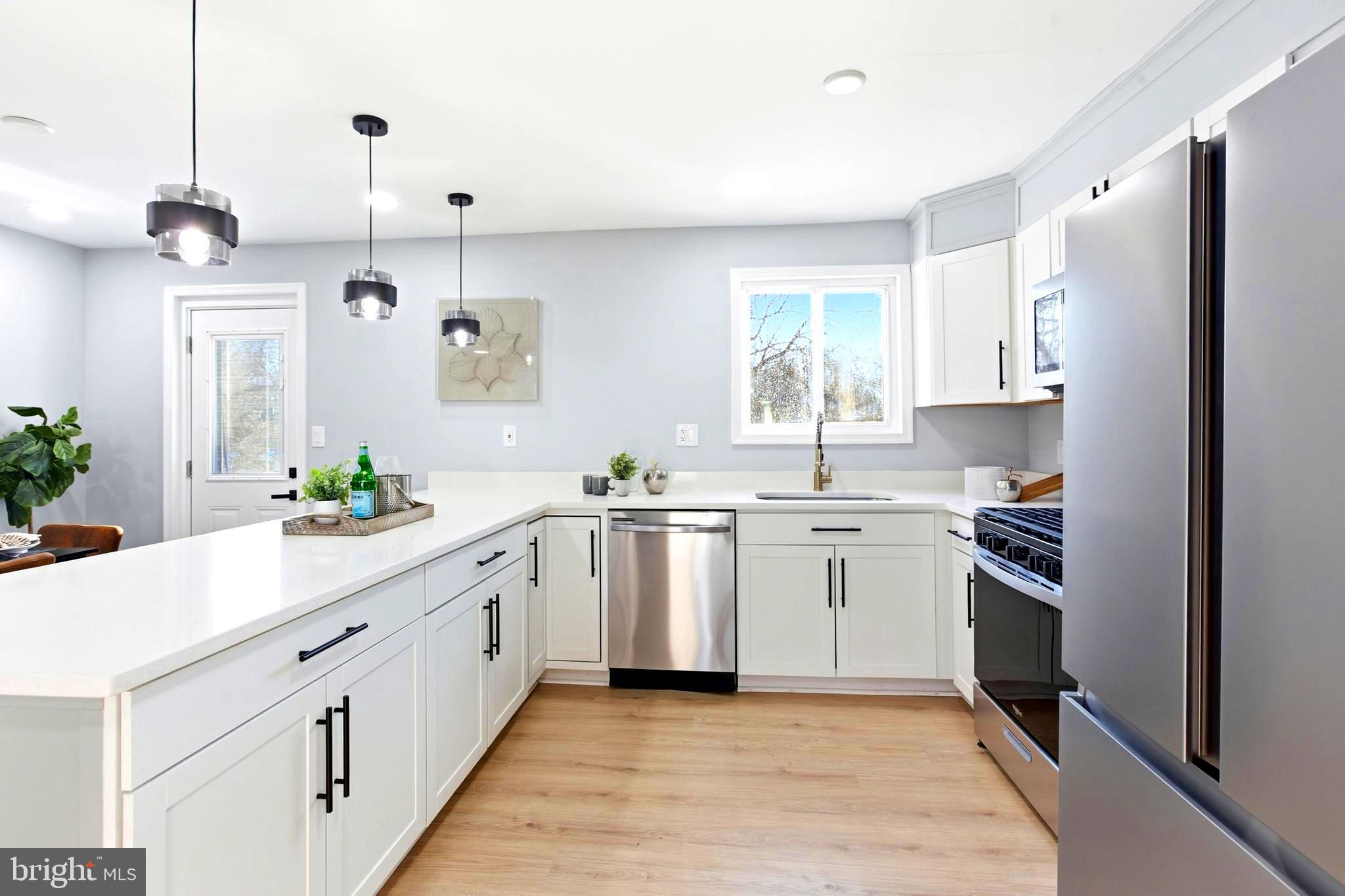 1020 CARRINGTON AVENUE