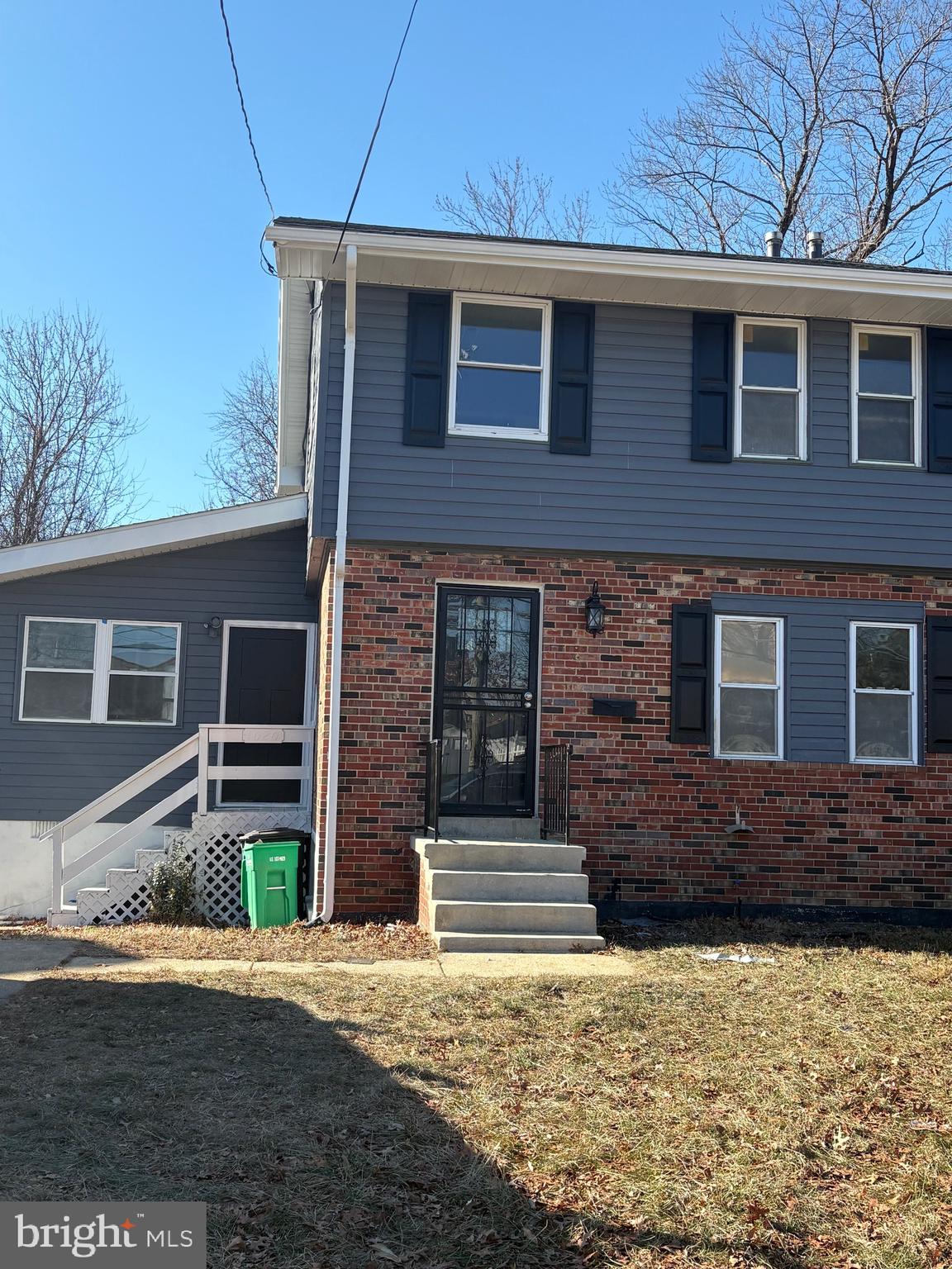 1020 CARRINGTON AVENUE