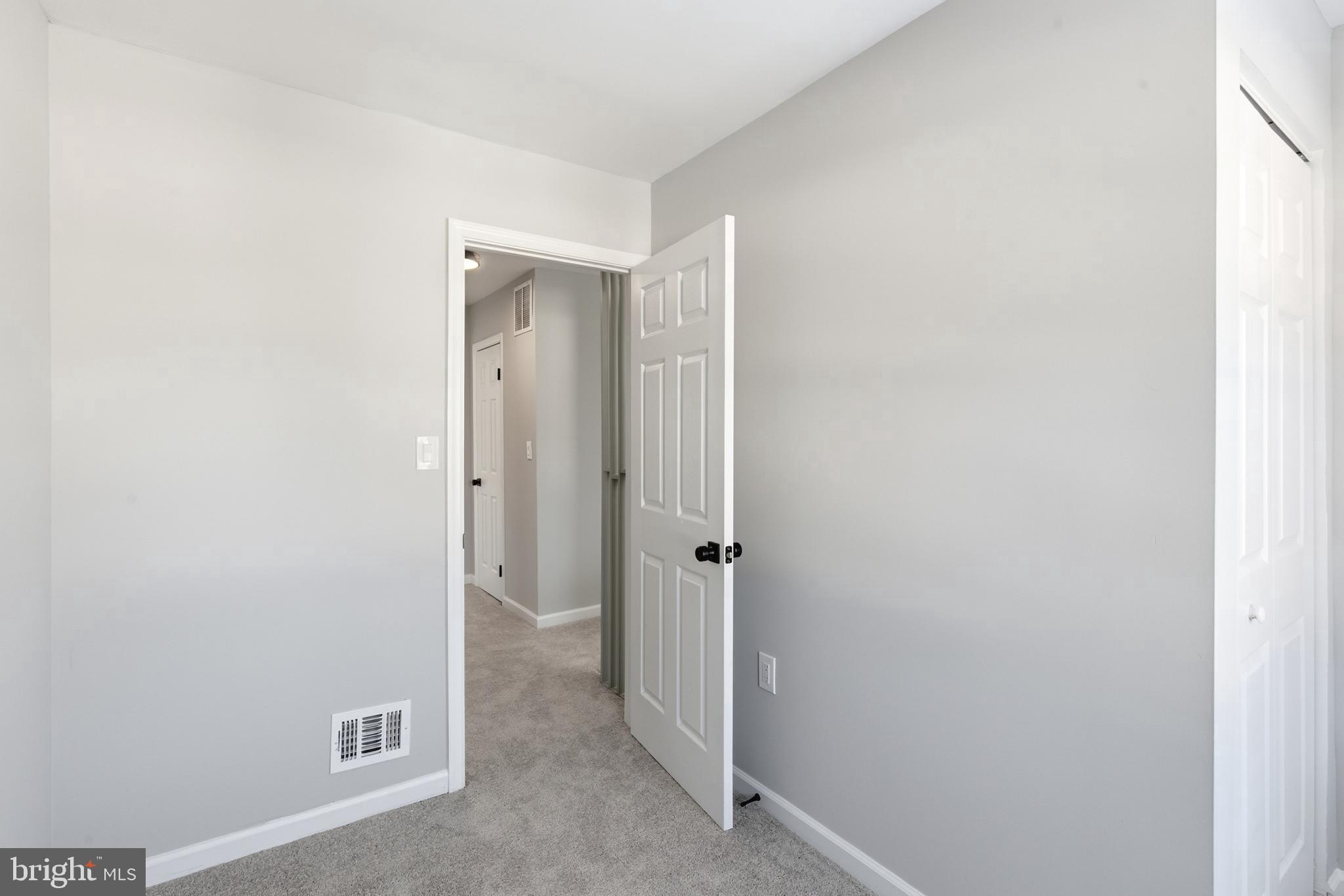 1020 CARRINGTON AVENUE