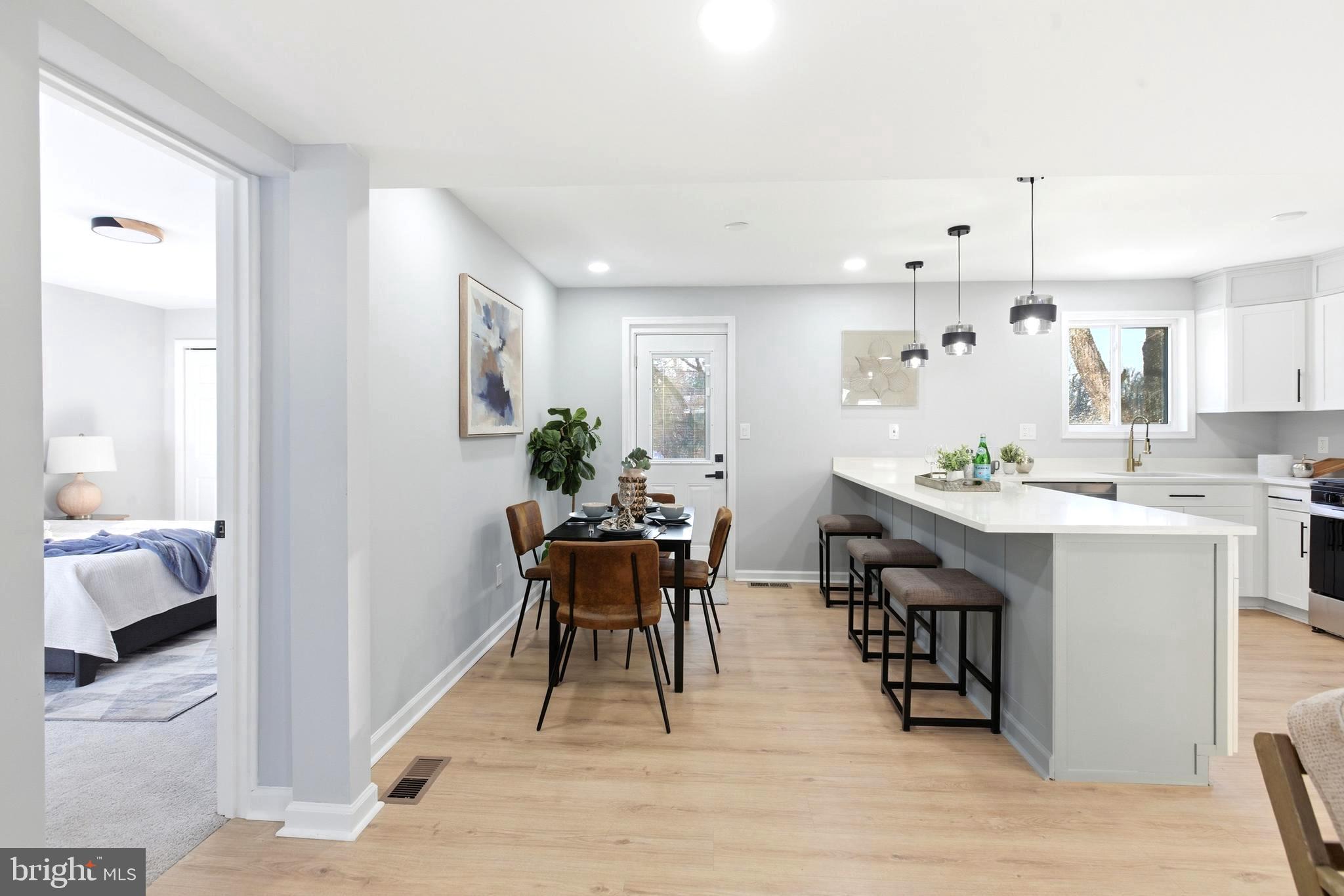 1020 CARRINGTON AVENUE