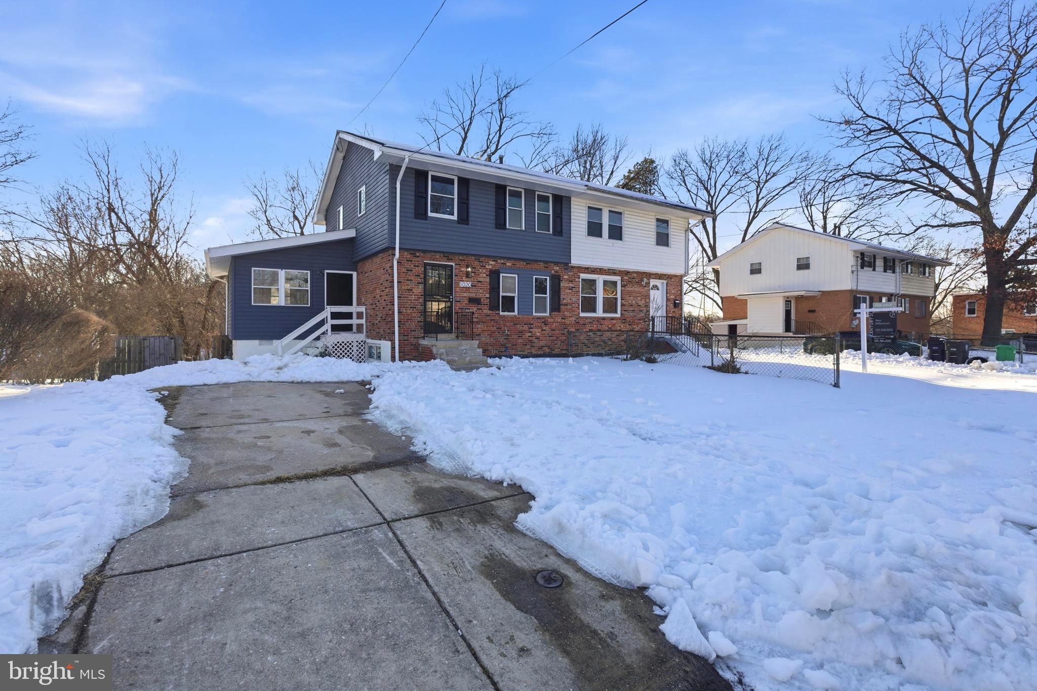 1020 CARRINGTON AVENUE