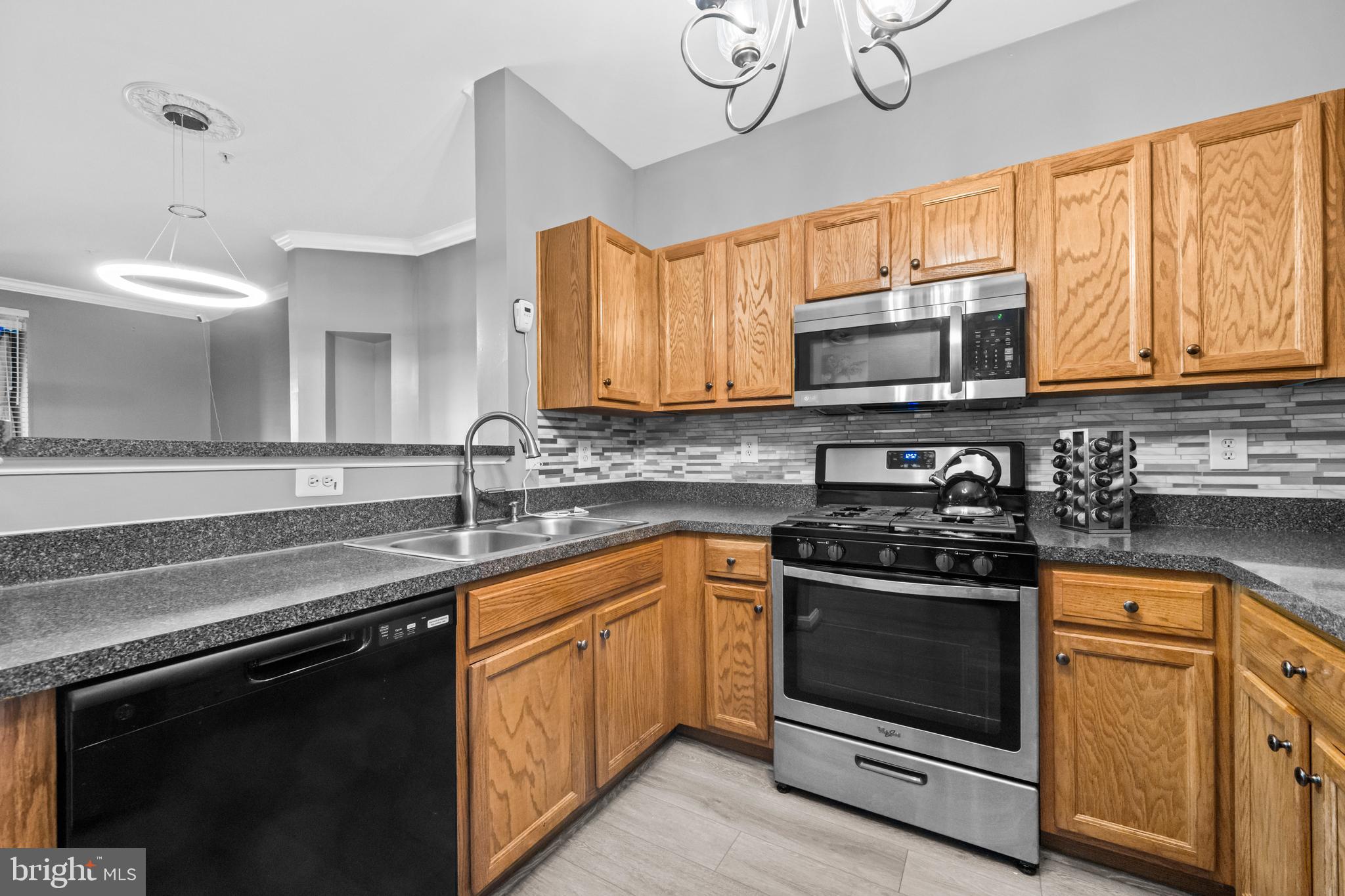 14000 NEW ACADIA LANE 106