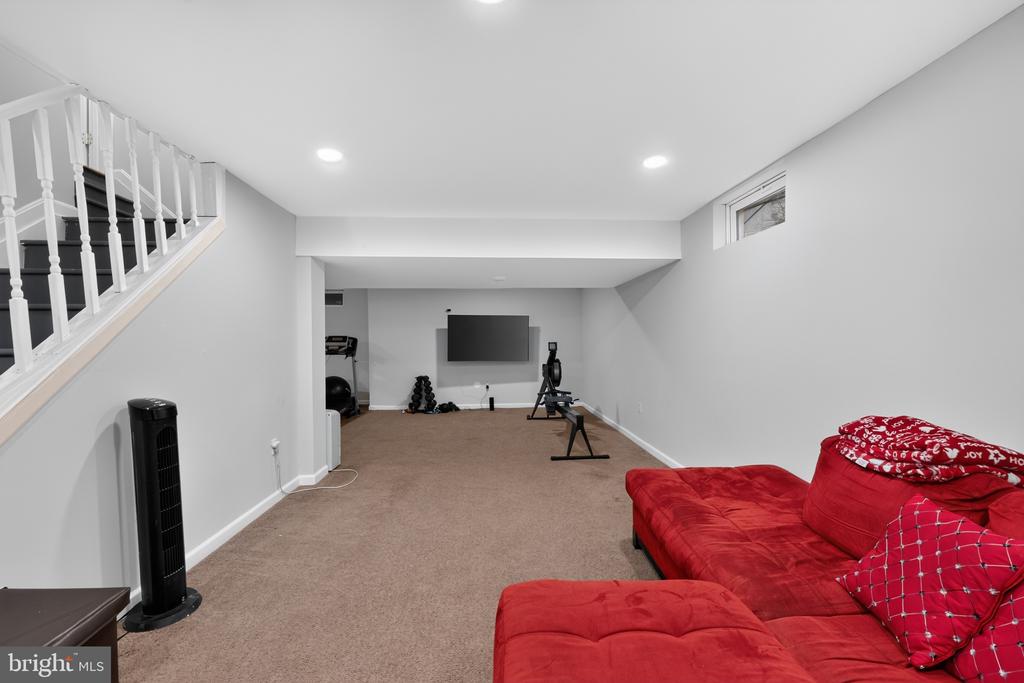 7420 QUIXOTE COURT