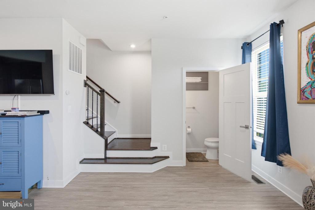 14735 EARL MITCHELL AVENUE Unit: F