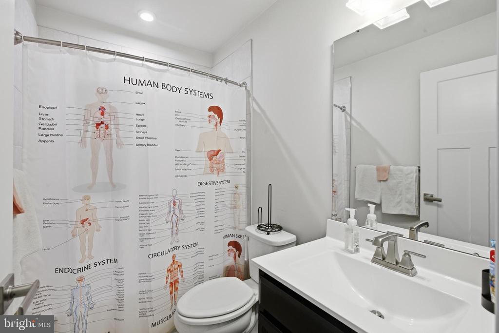 14735 EARL MITCHELL AVENUE Unit: F