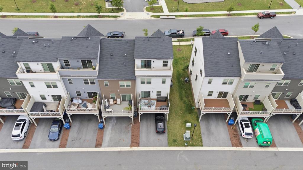 14735 EARL MITCHELL AVENUE Unit: F
