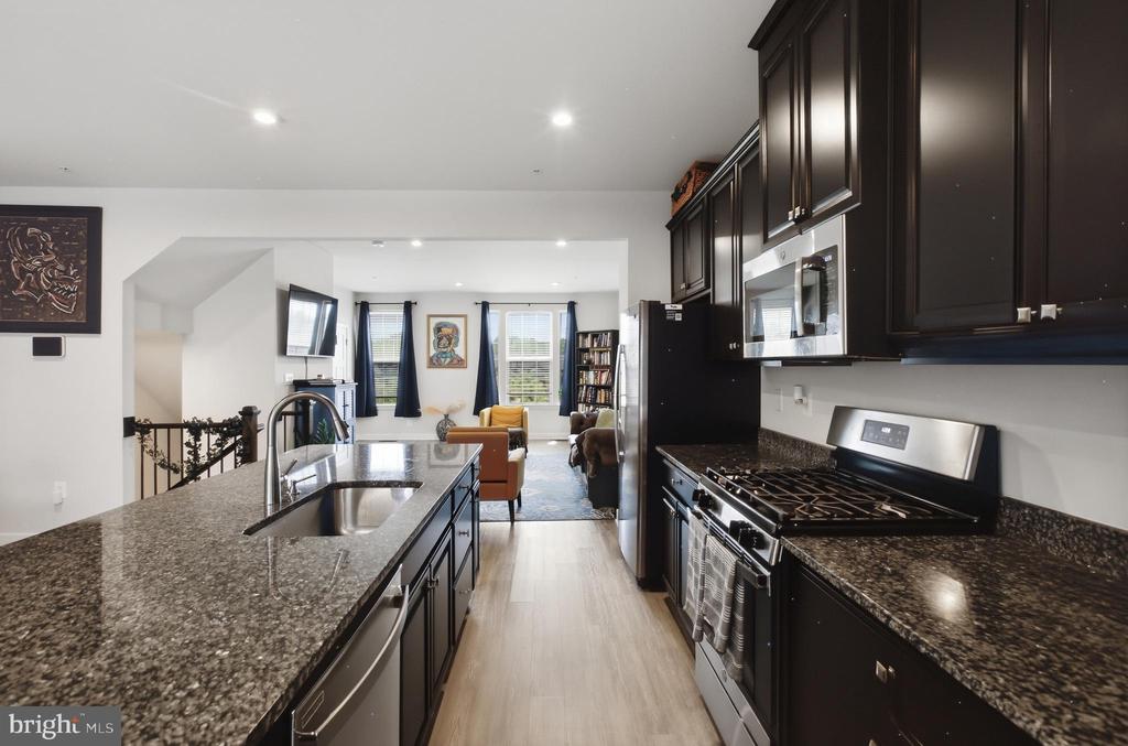 14735 EARL MITCHELL AVENUE Unit: F