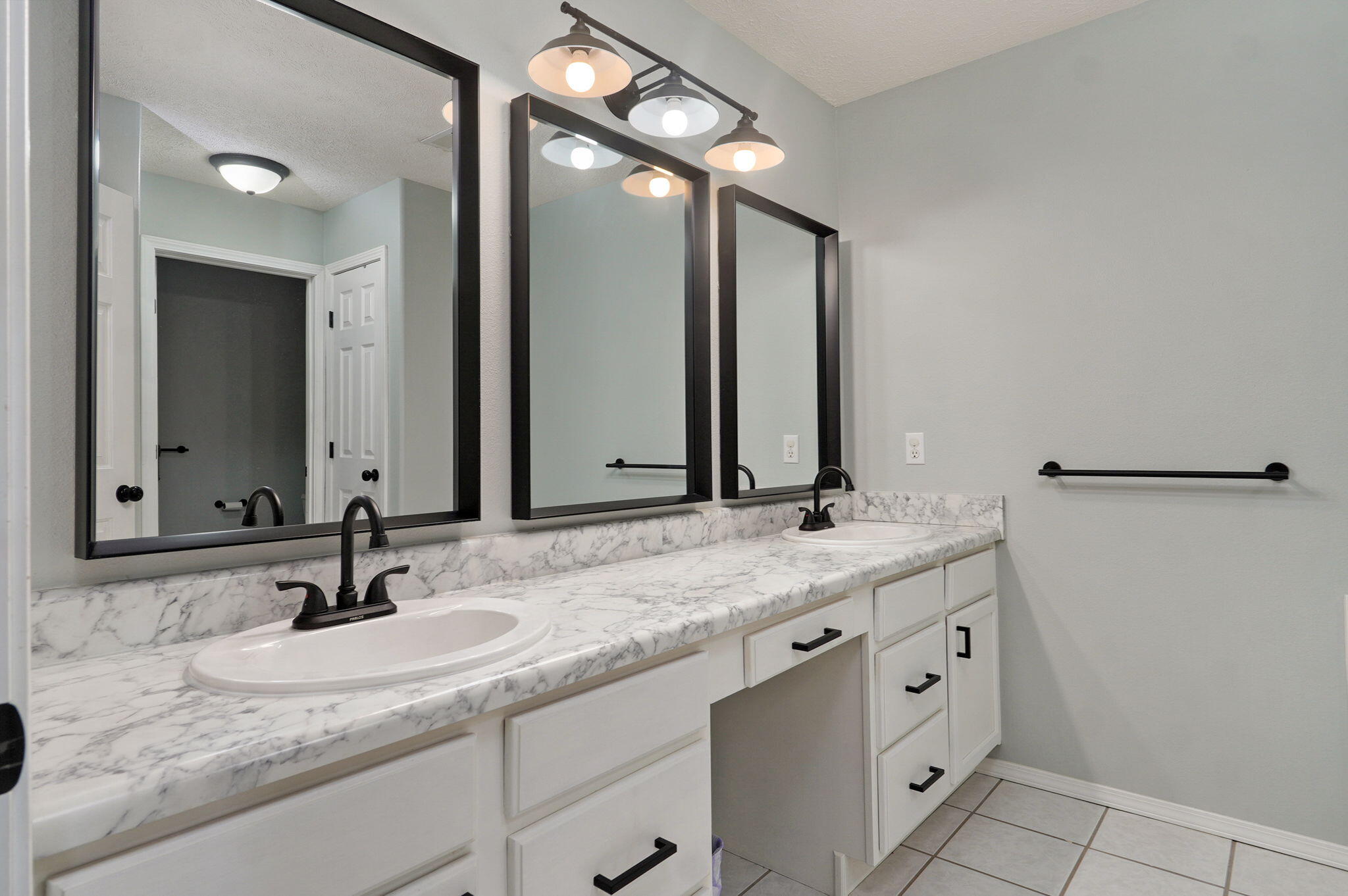 1106 S Fountain Avenue