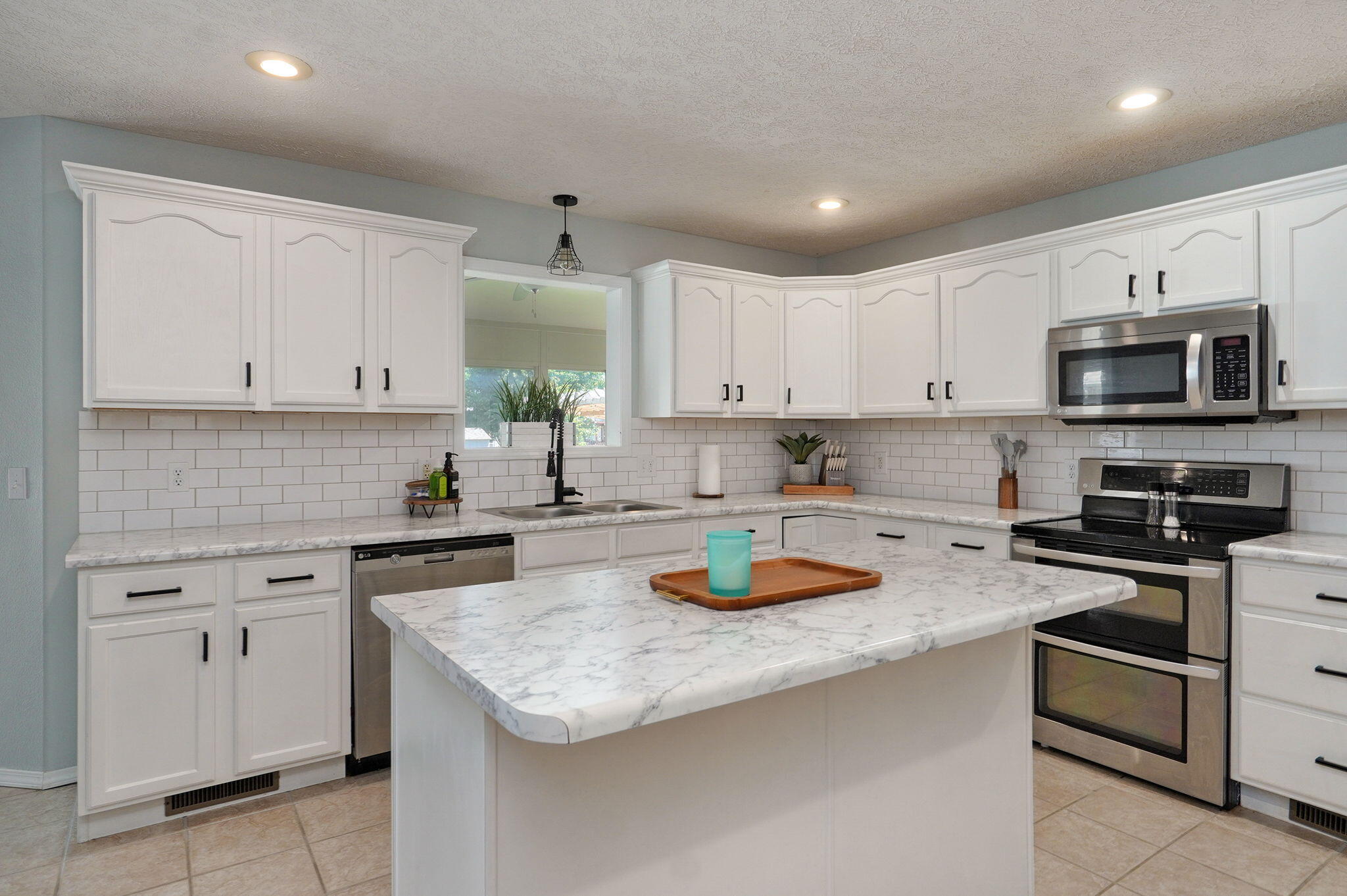 1106 S Fountain Avenue