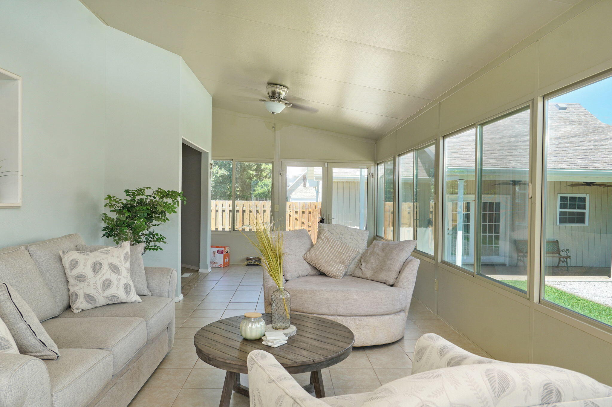 1106 S Fountain Avenue