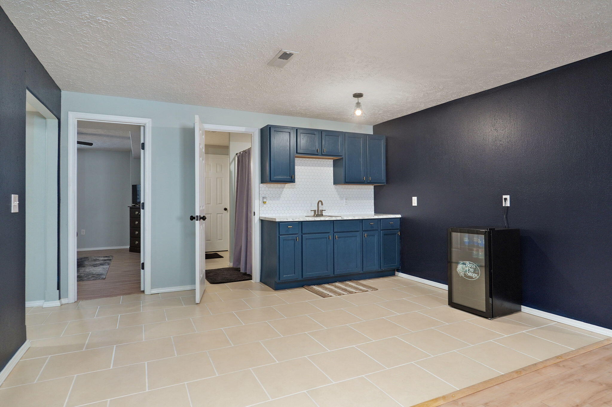 1106 S Fountain Avenue