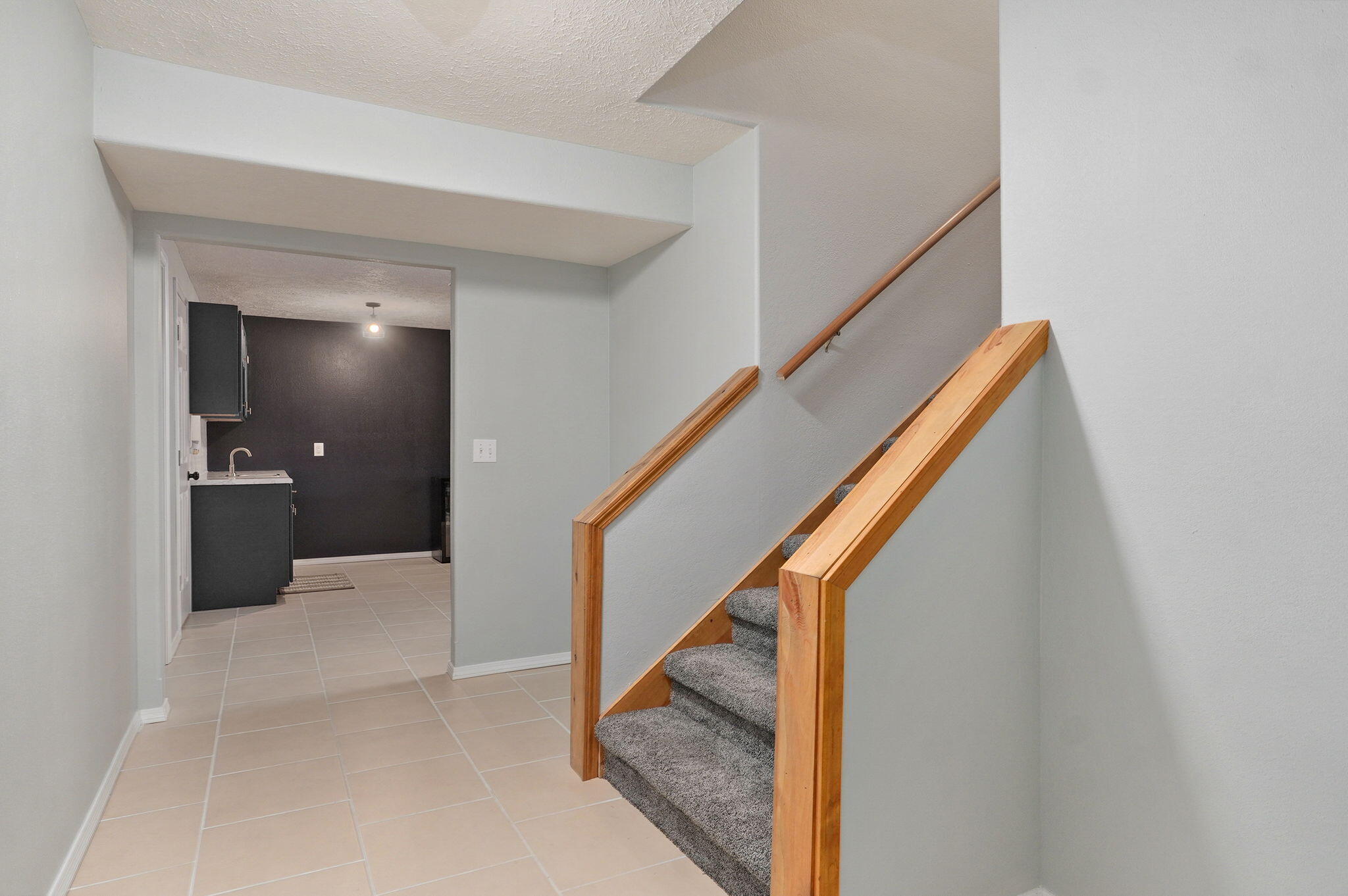 1106 S Fountain Avenue