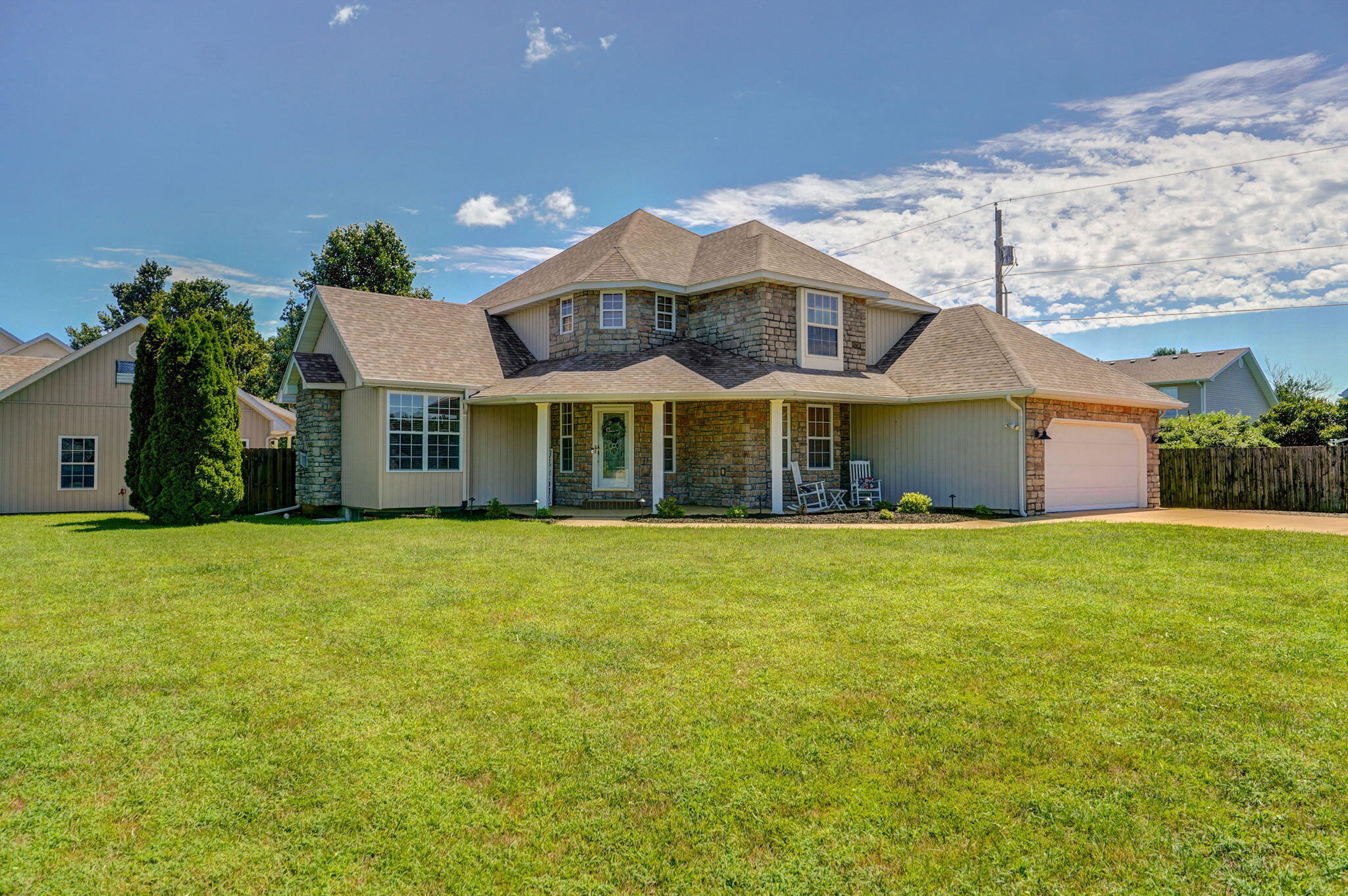 1106 S Fountain Avenue