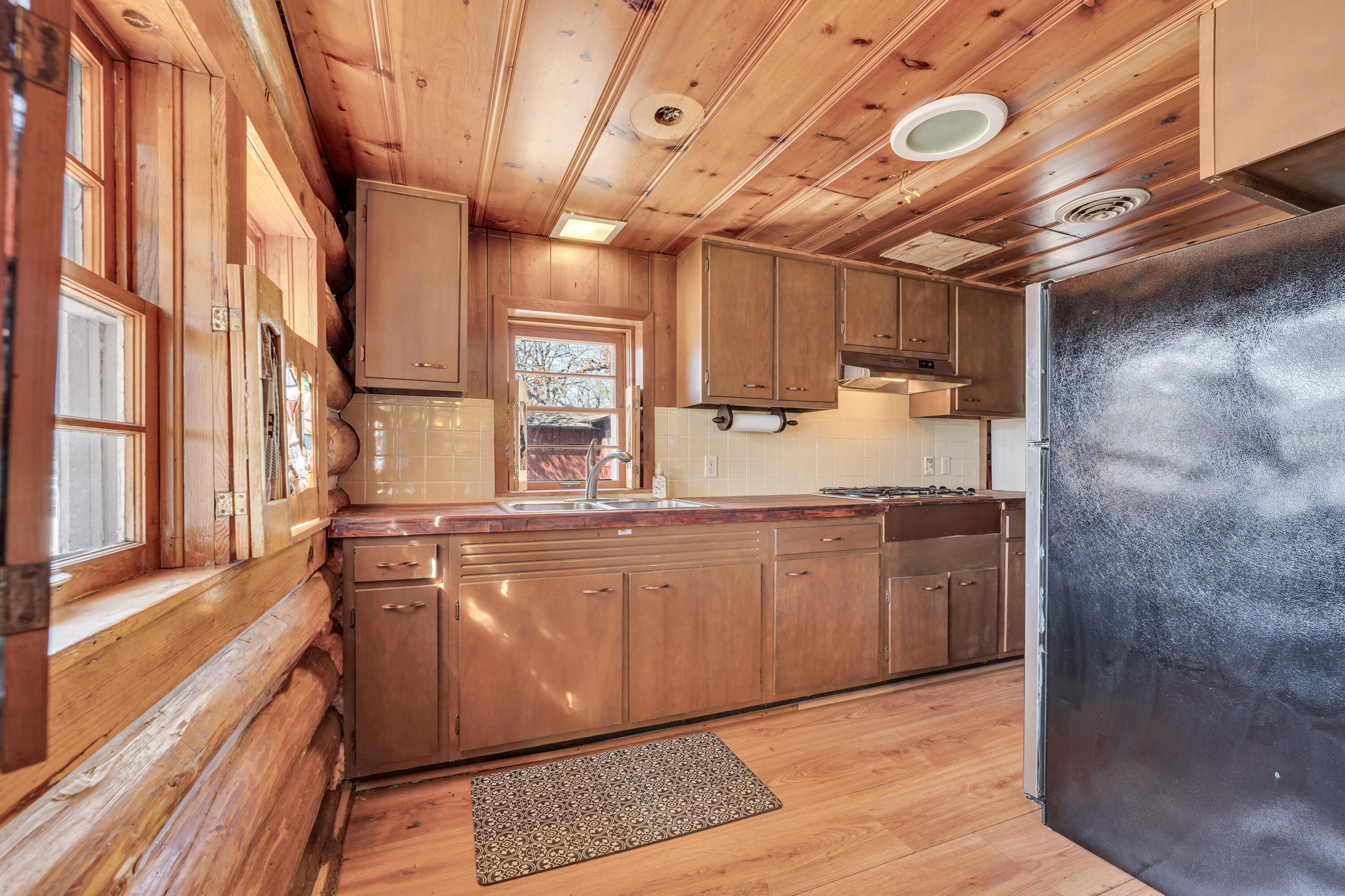 2465 State Highway Y