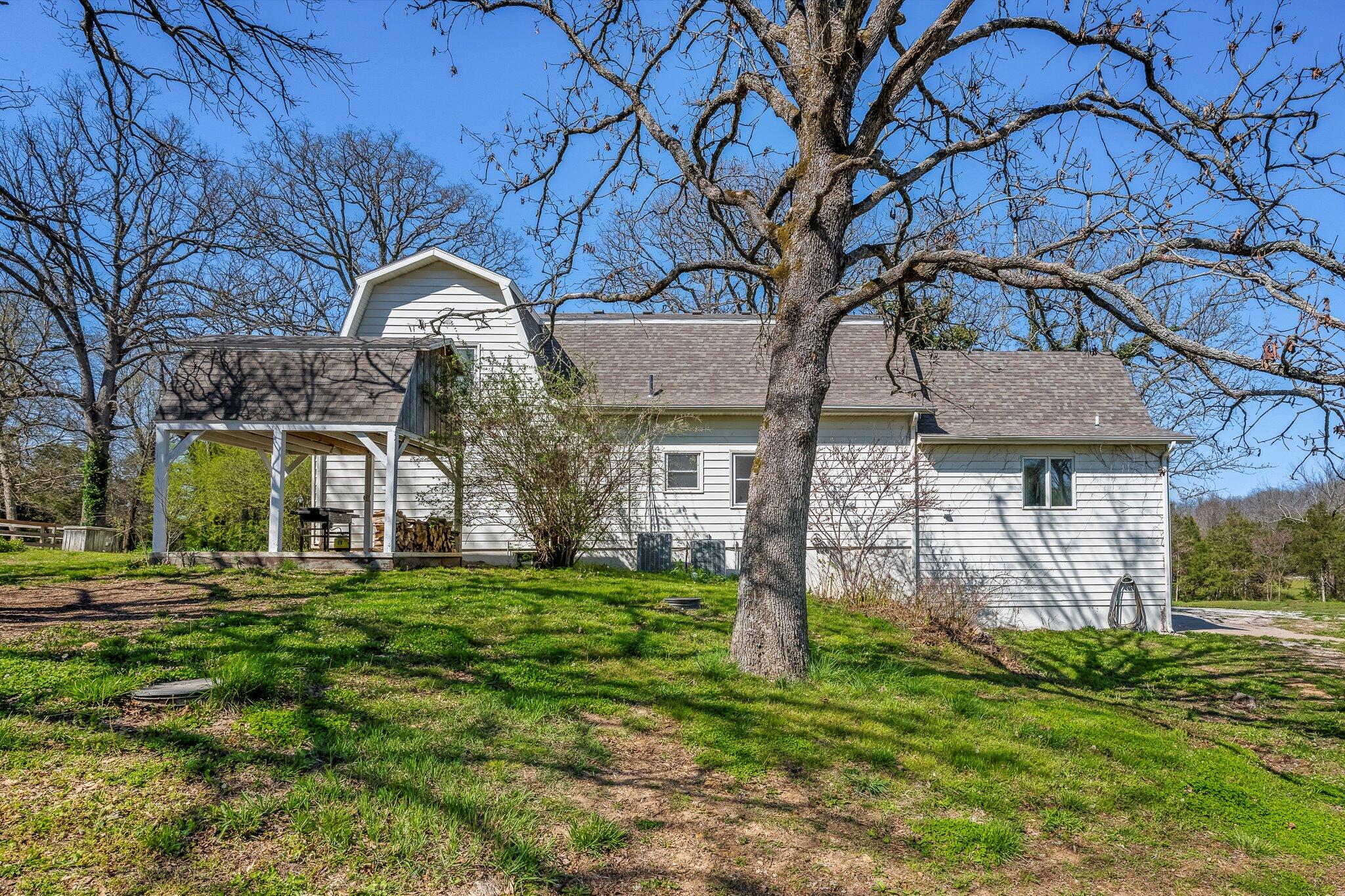 11050 N Farm Road 149
