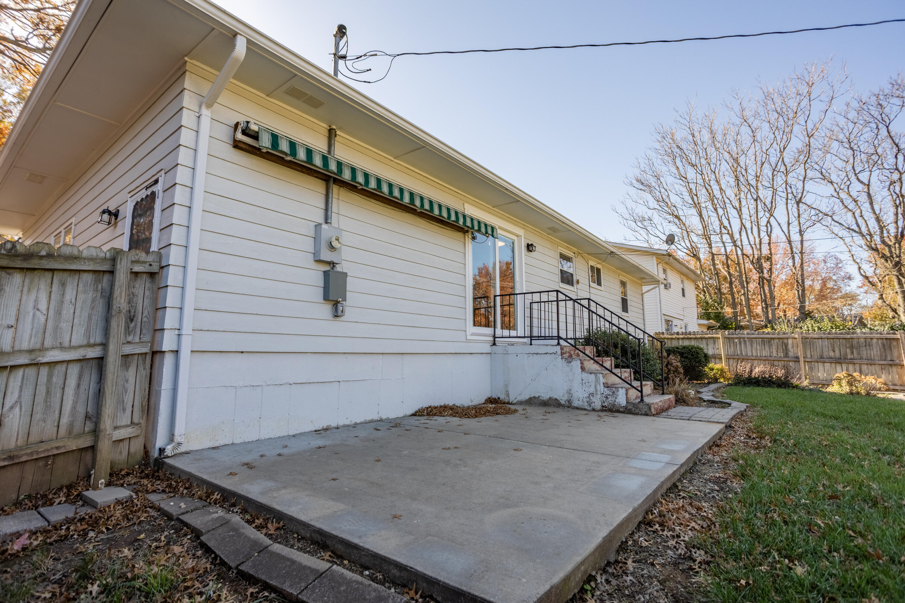 609 E Edgewood Street