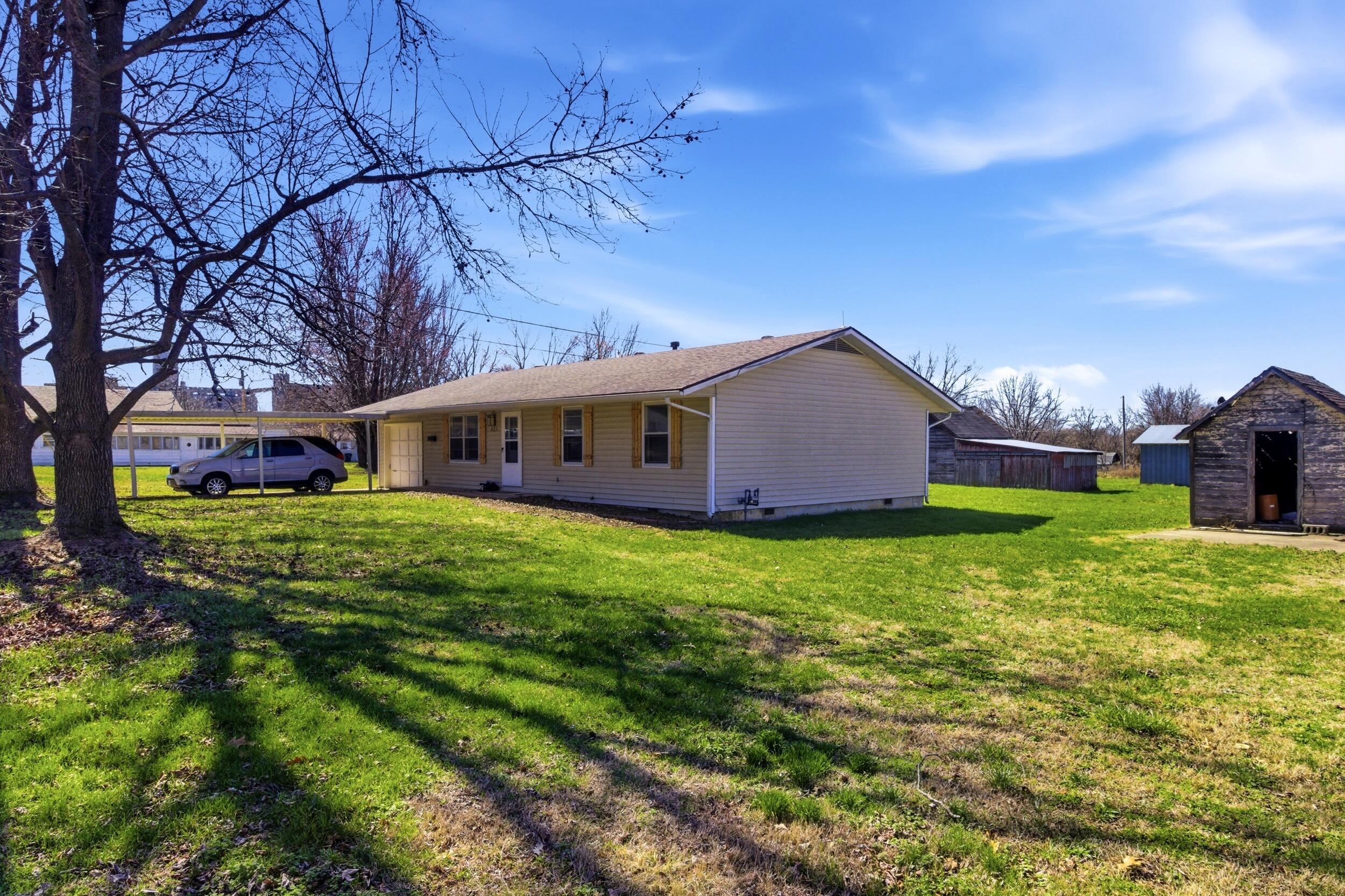 427 N Harrison Avenue