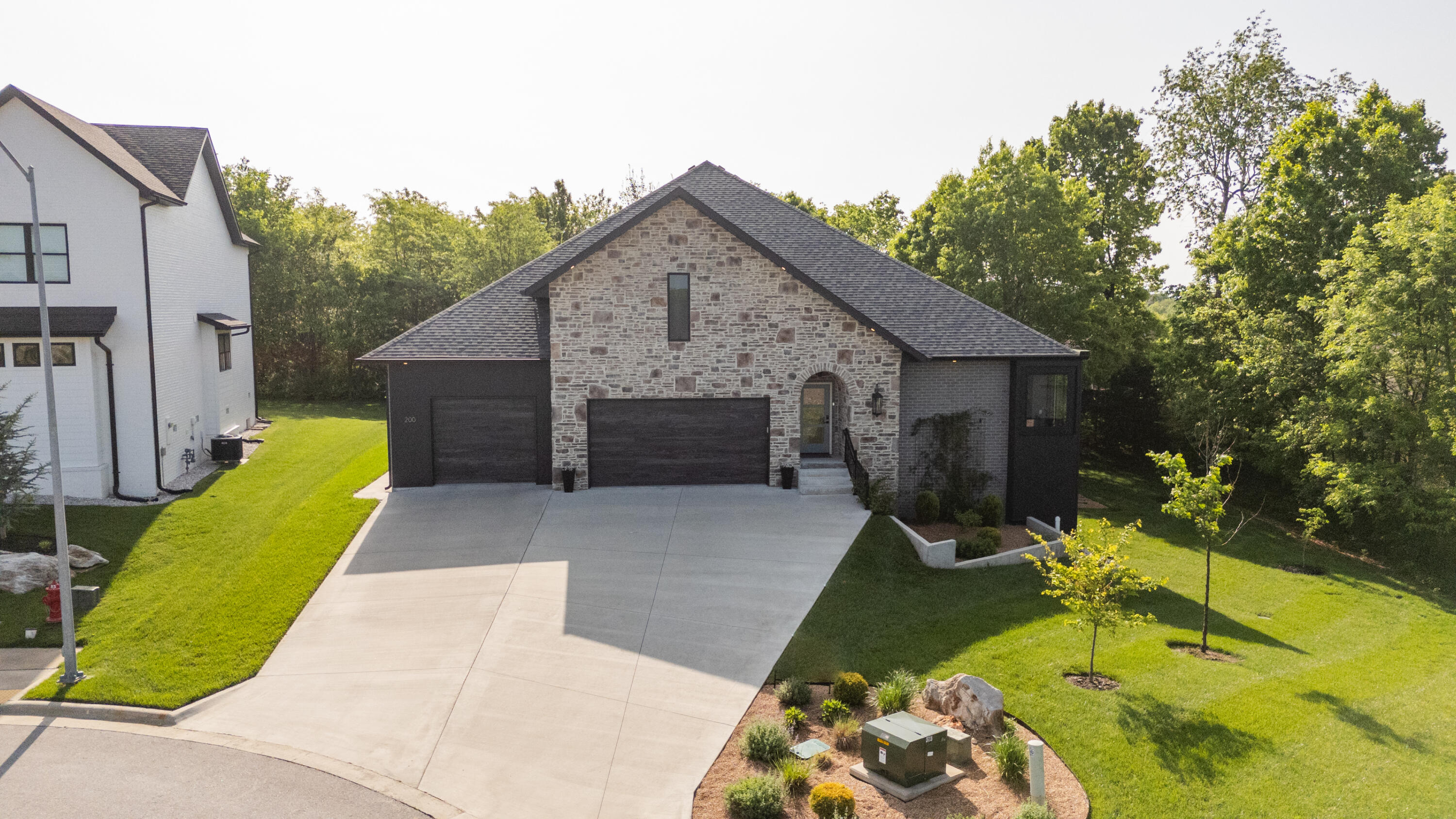 200 N Blarney Court
