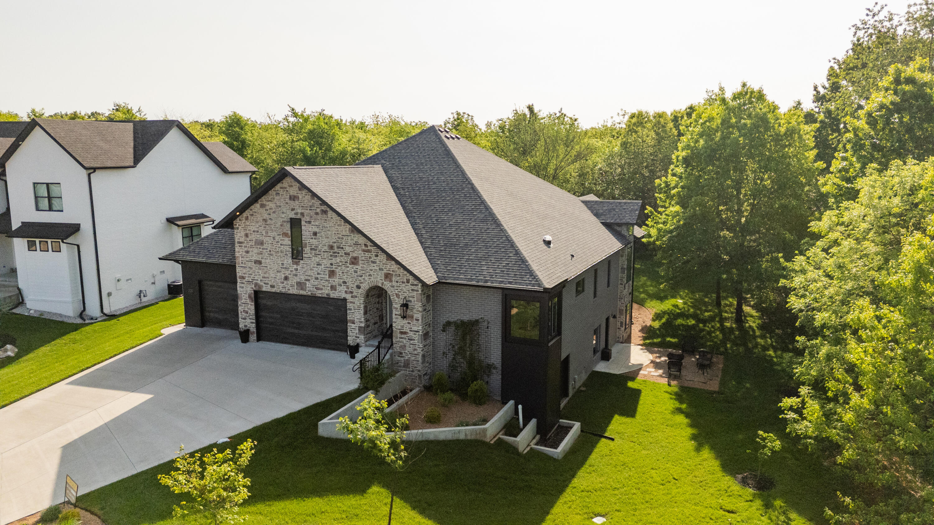 200 N Blarney Court