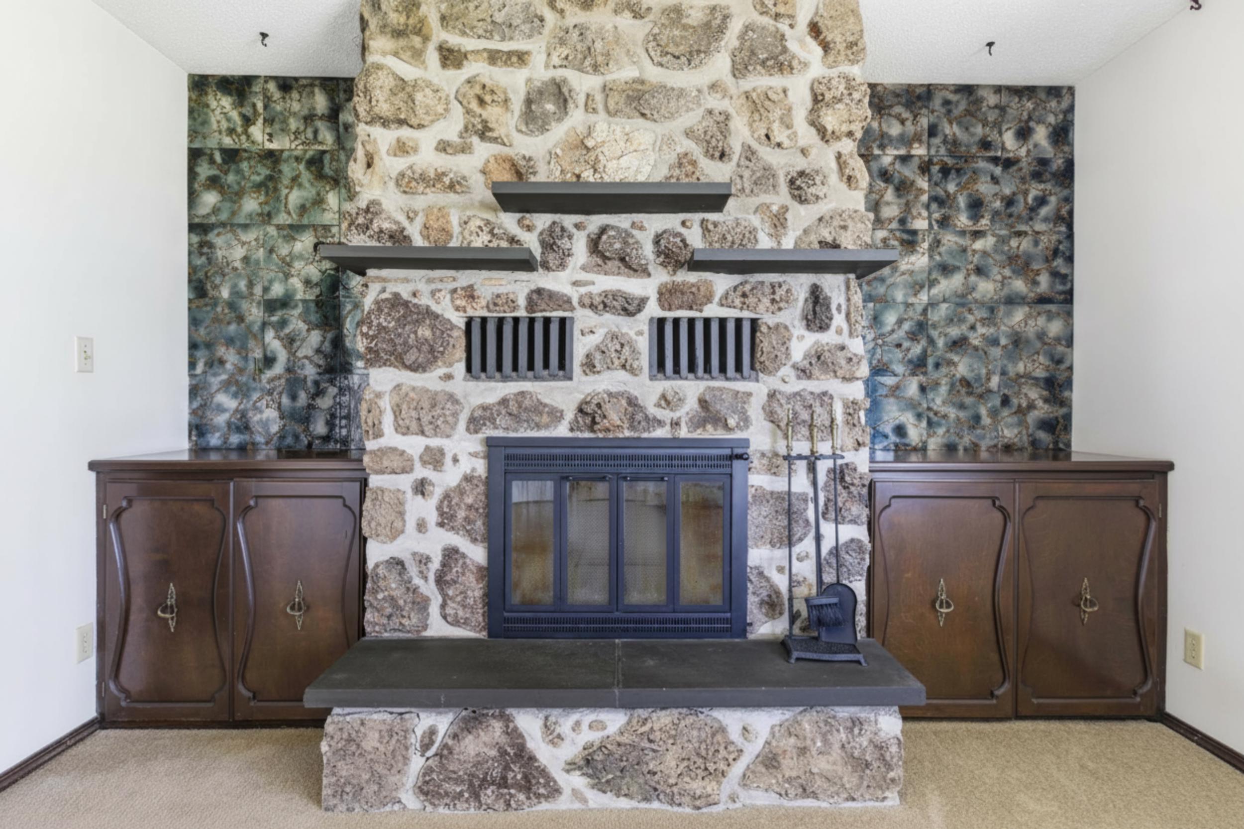 1321 W Dallas Street