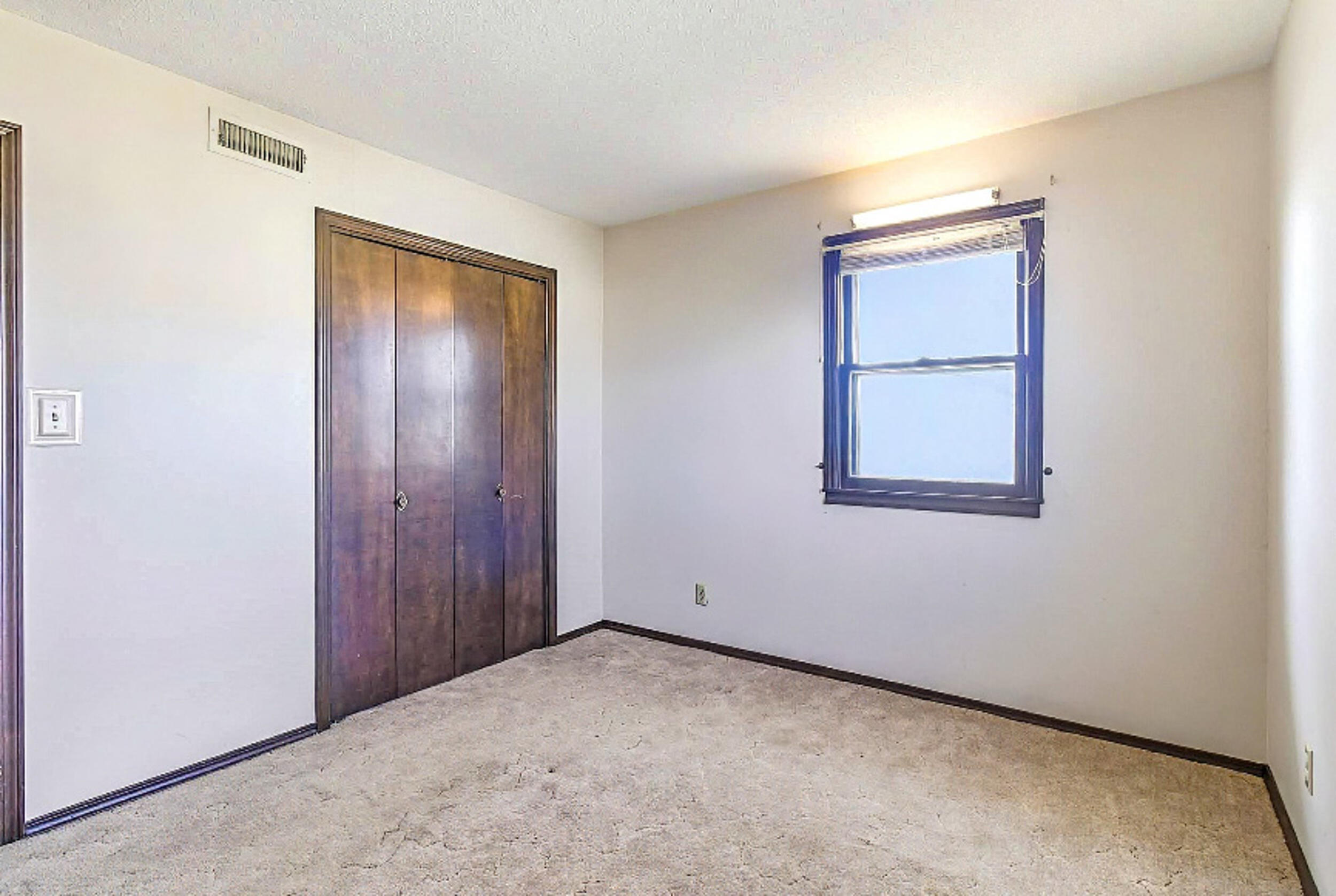 1321 W Dallas Street