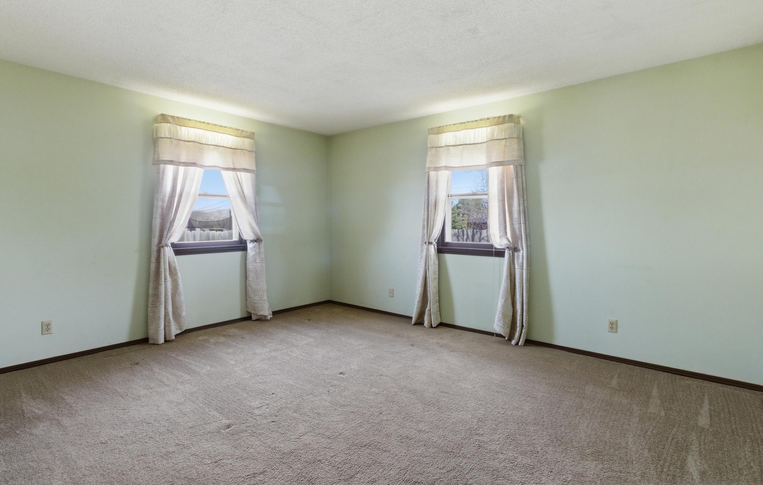 1321 W Dallas Street