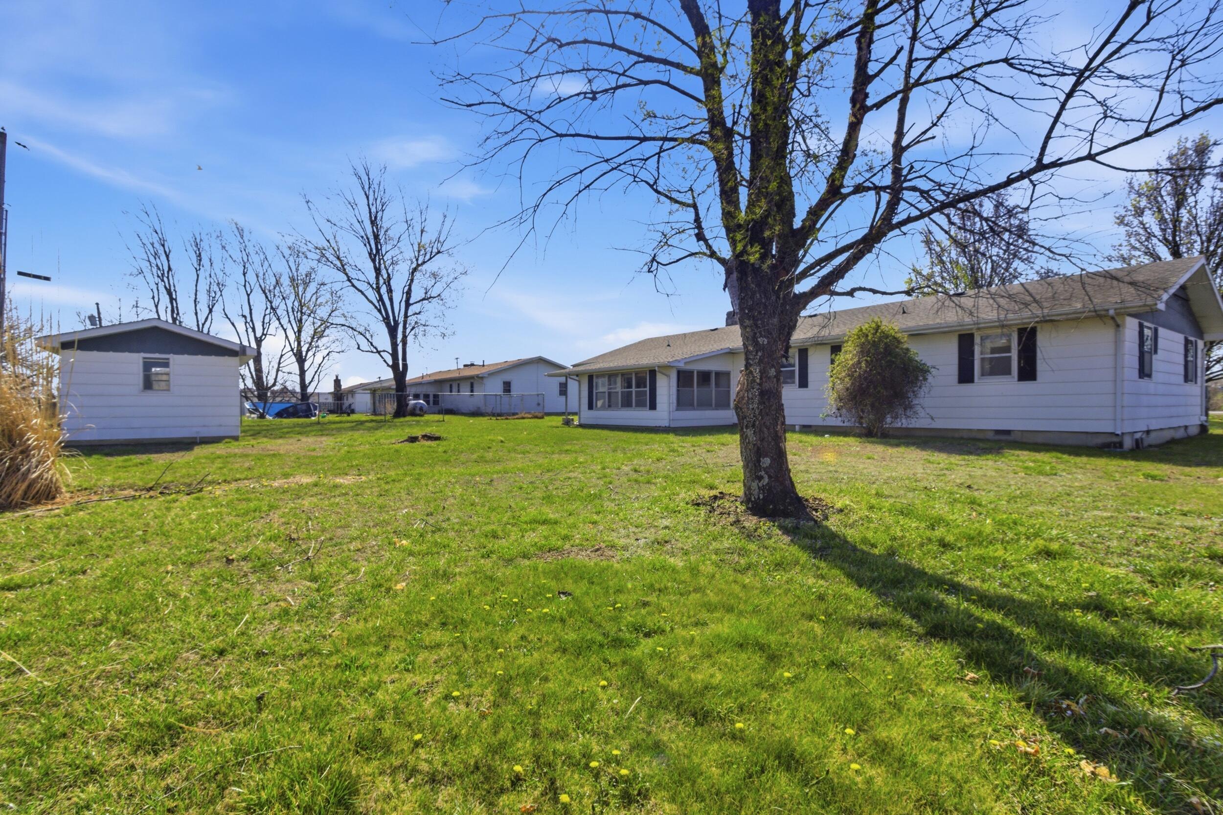 1321 W Dallas Street