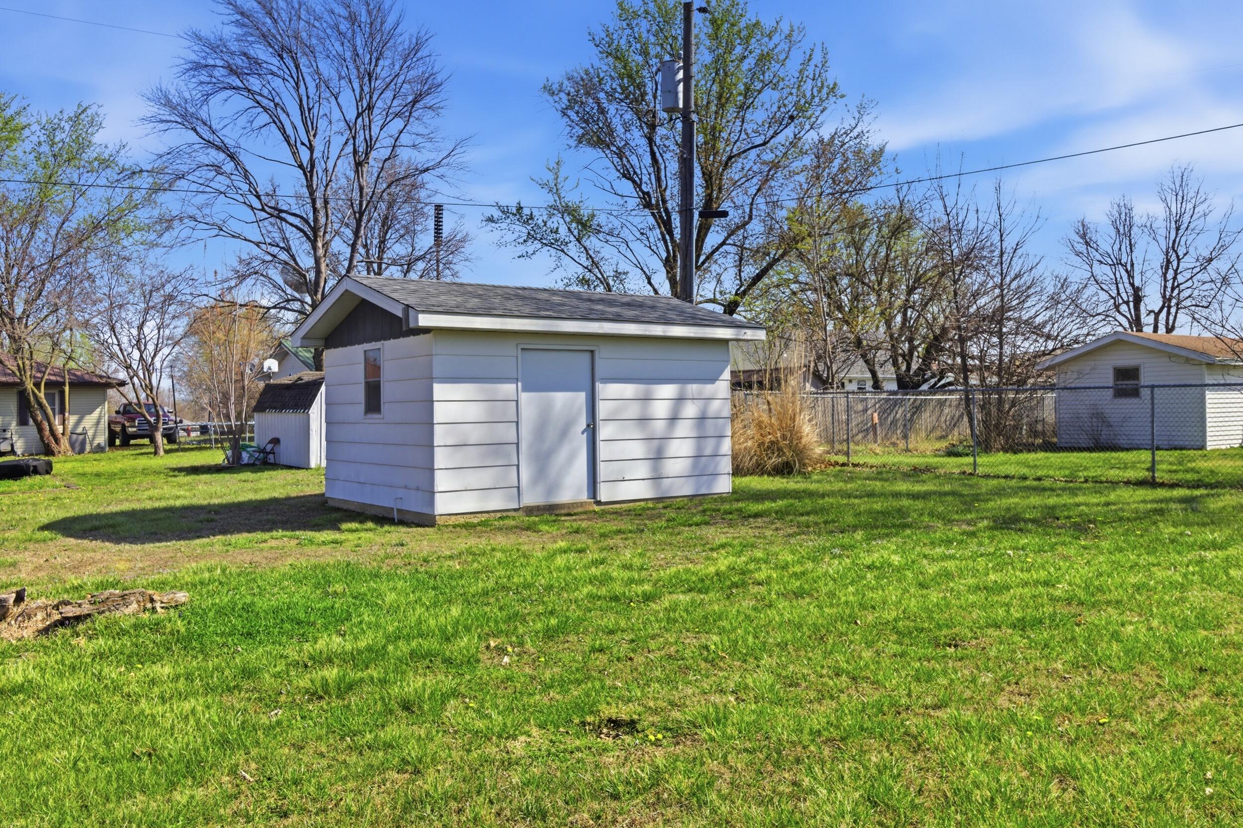 1321 W Dallas Street