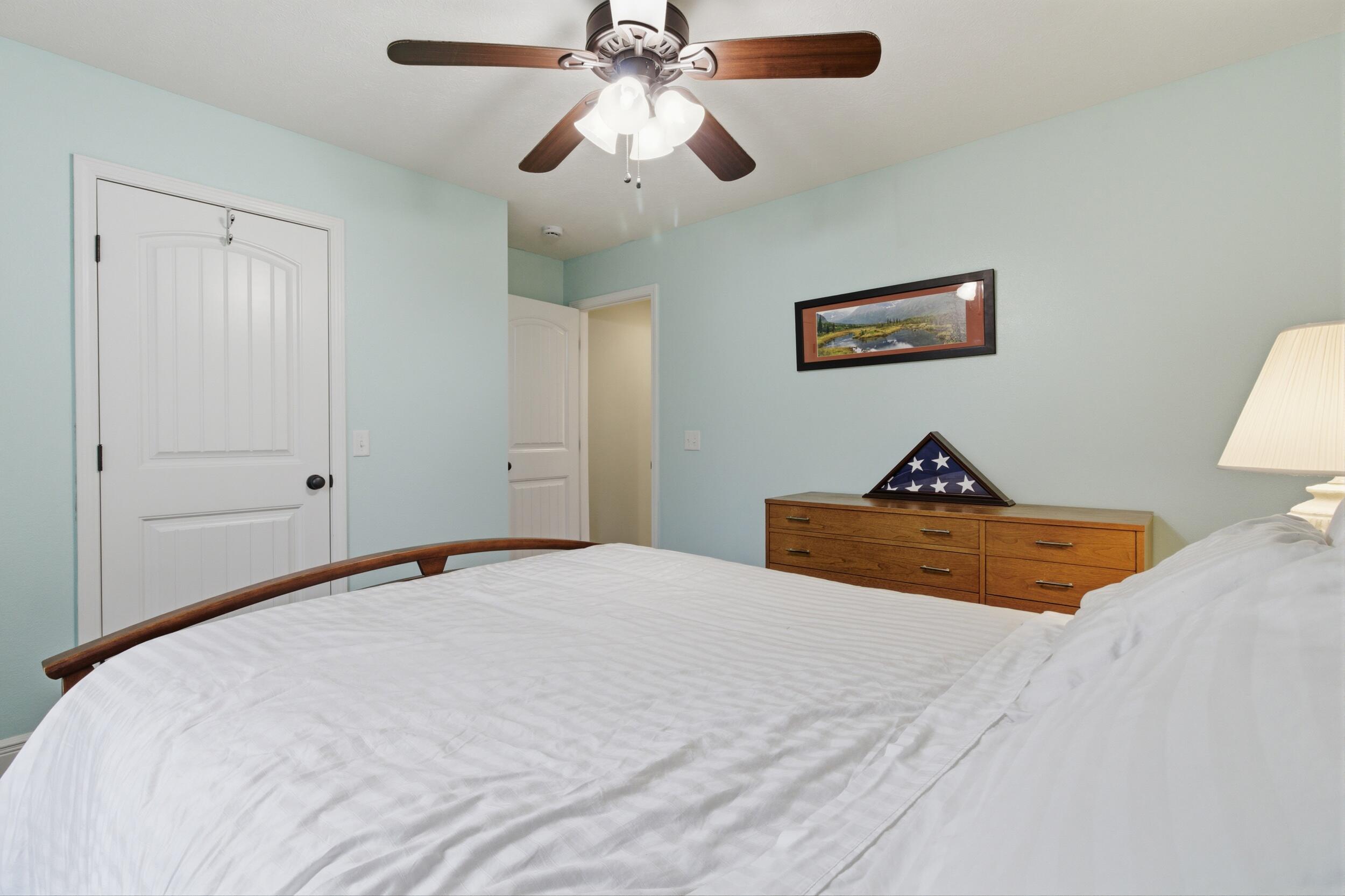 5618 E Pearson Parkway