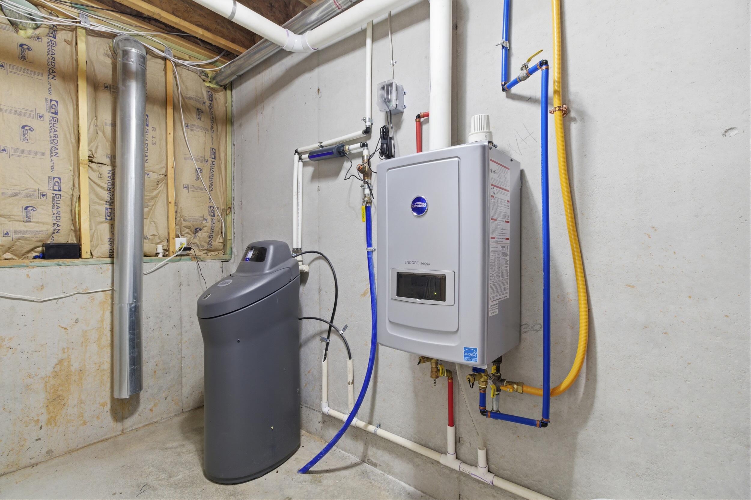 5618 E Pearson Parkway