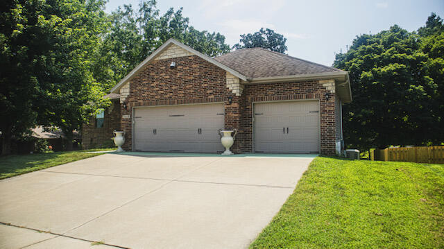 5618 E Pearson Parkway