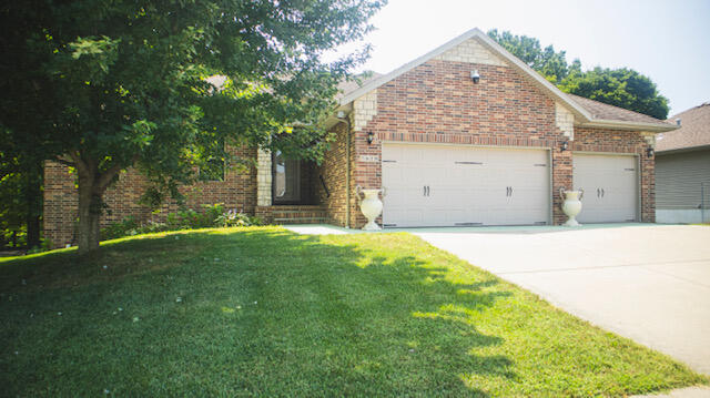5618 E Pearson Parkway