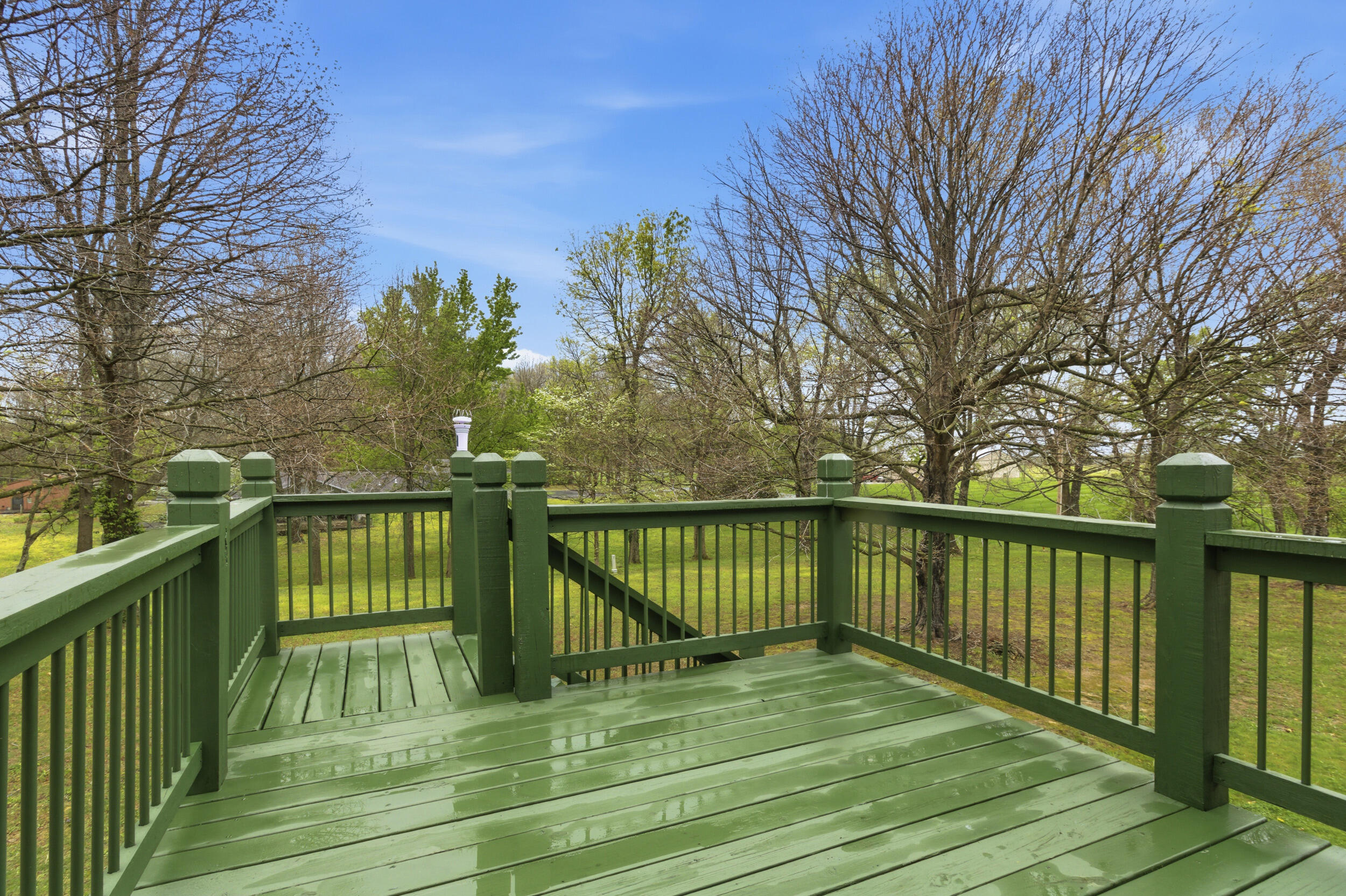 5618 E Pearson Parkway